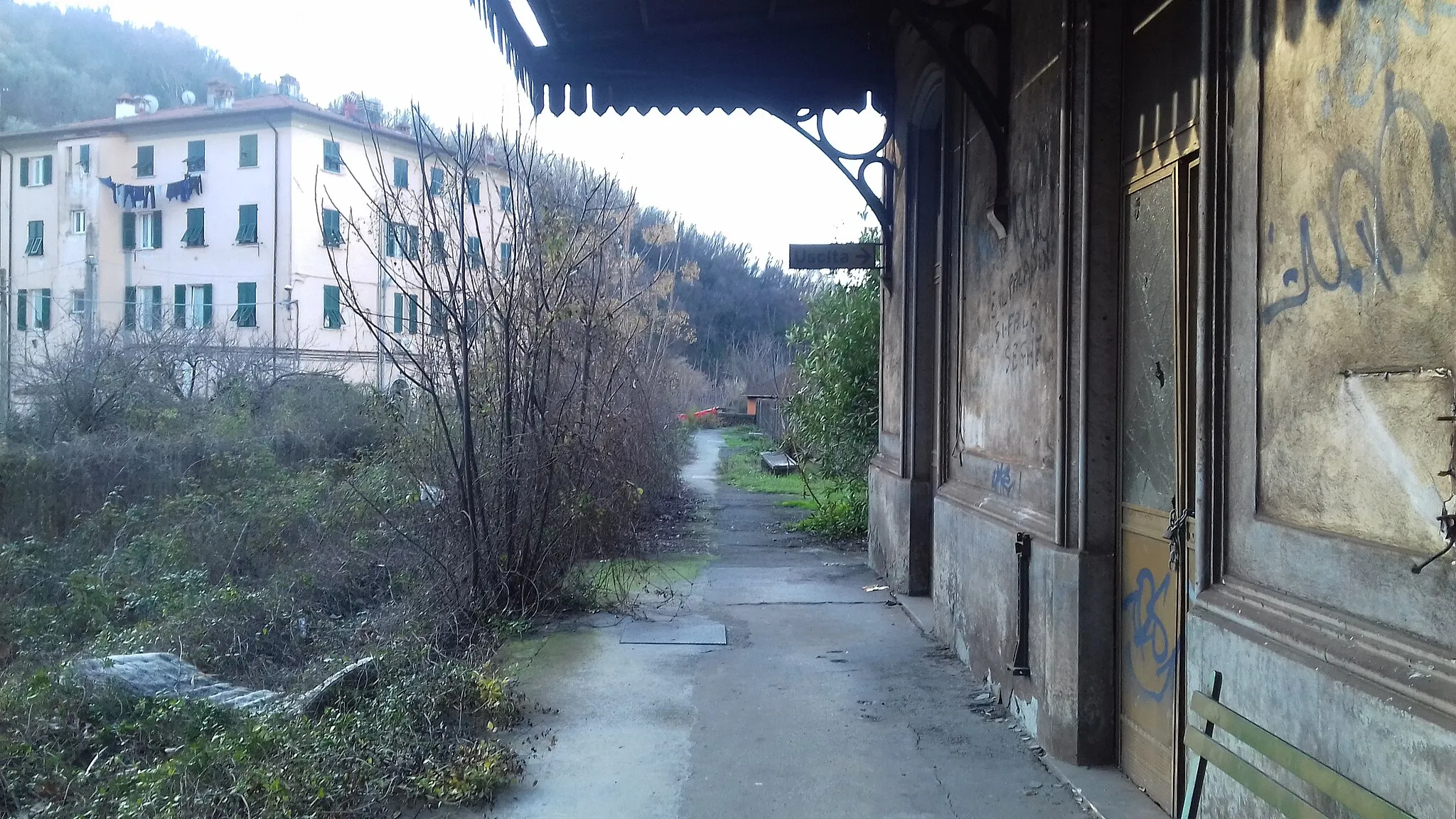 Photo showing: Former Caprigliola-Albiano railway station, January 2018