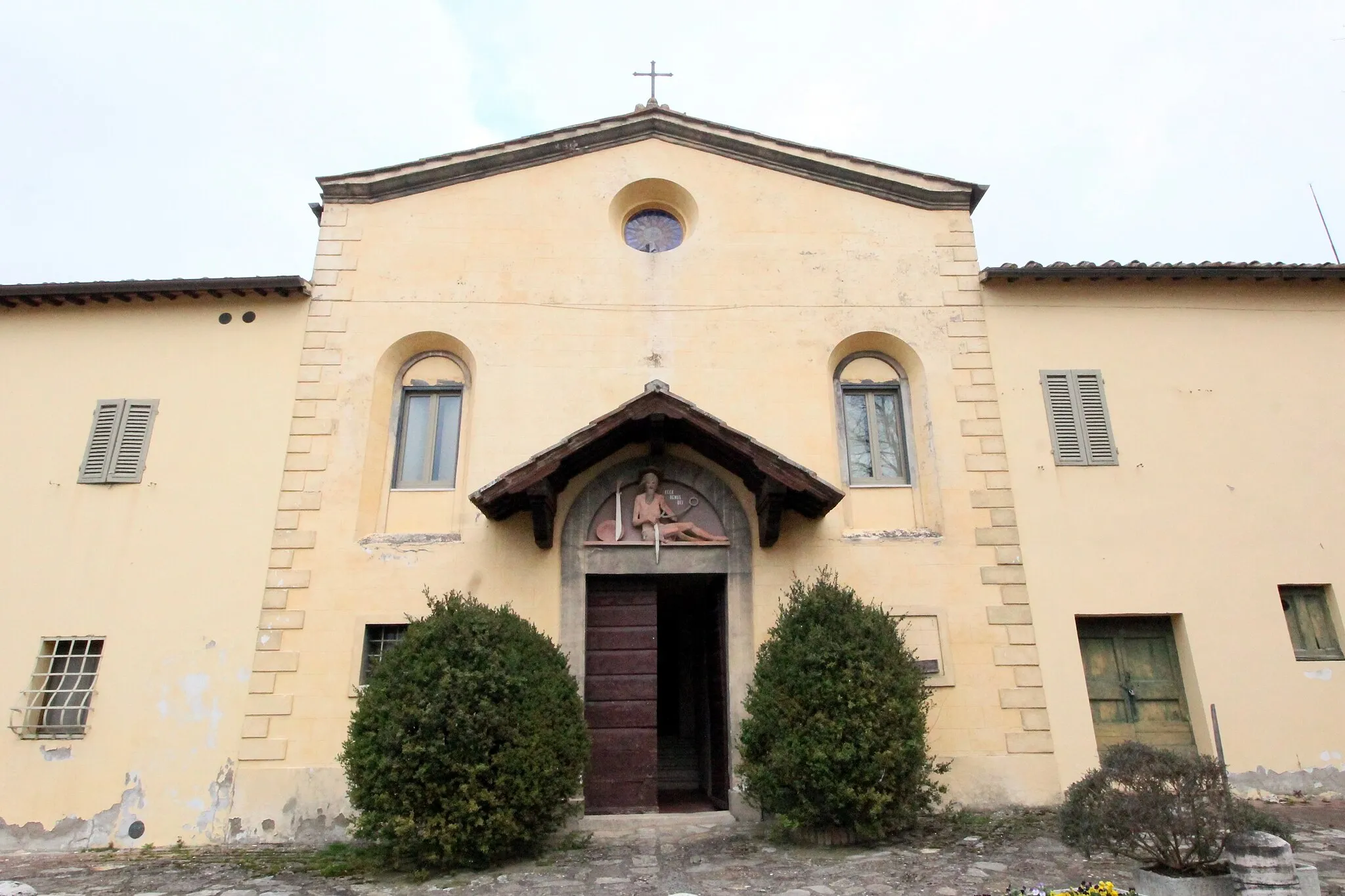 Photo showing: Church San Giovanni Battista, Lornano, hamlet of Monteriggioni, Province of Siena, Tuscany, Italy