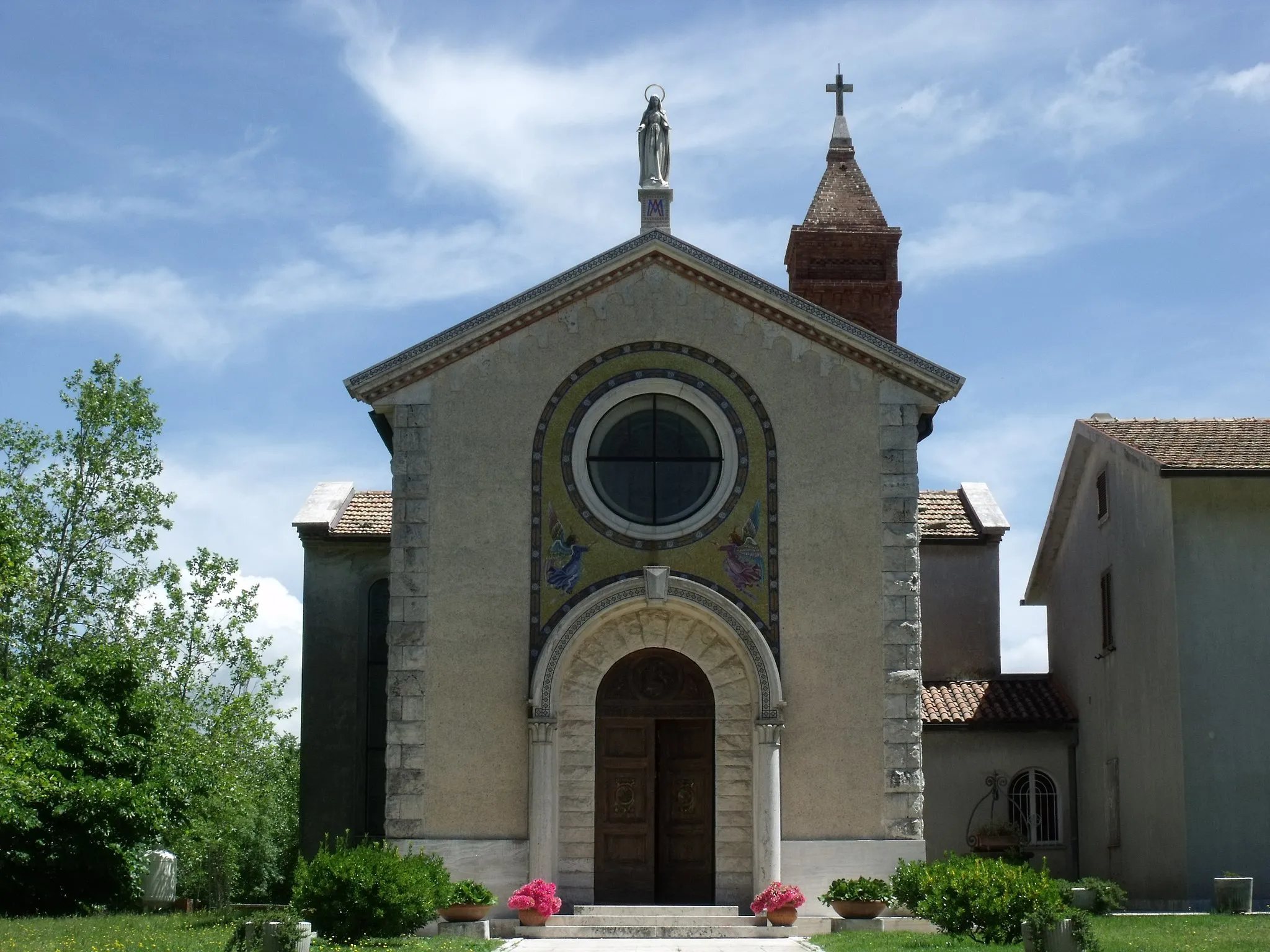Photo showing: Church Santissima Annunziata in Cellena, hamlet of Semproniano, Maremma, Monte Amiata, Province of Grosseto, Tuscany, Italy