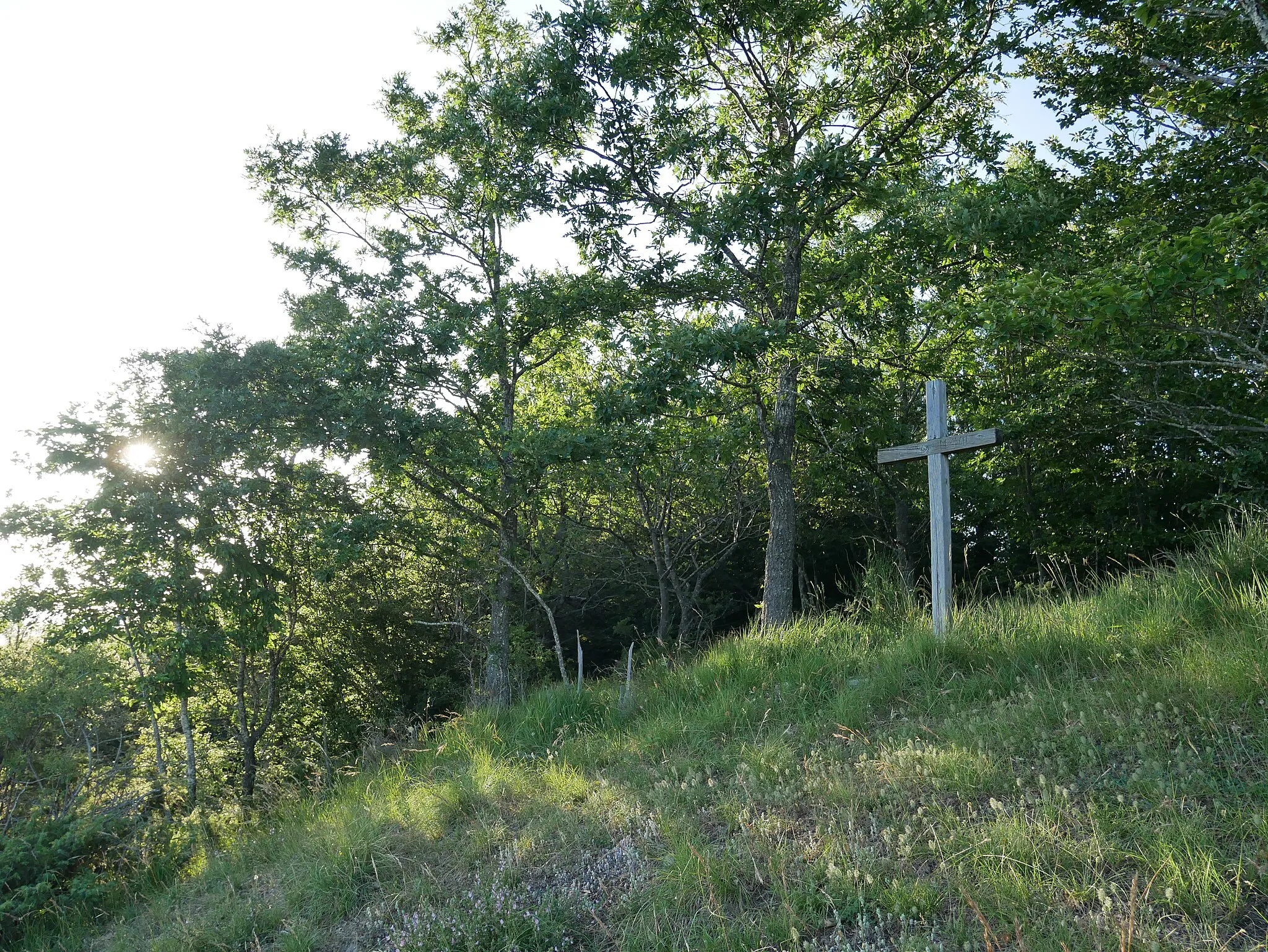 Photo showing: Cantagallo, poggio Roncomannaio, croce di vetta