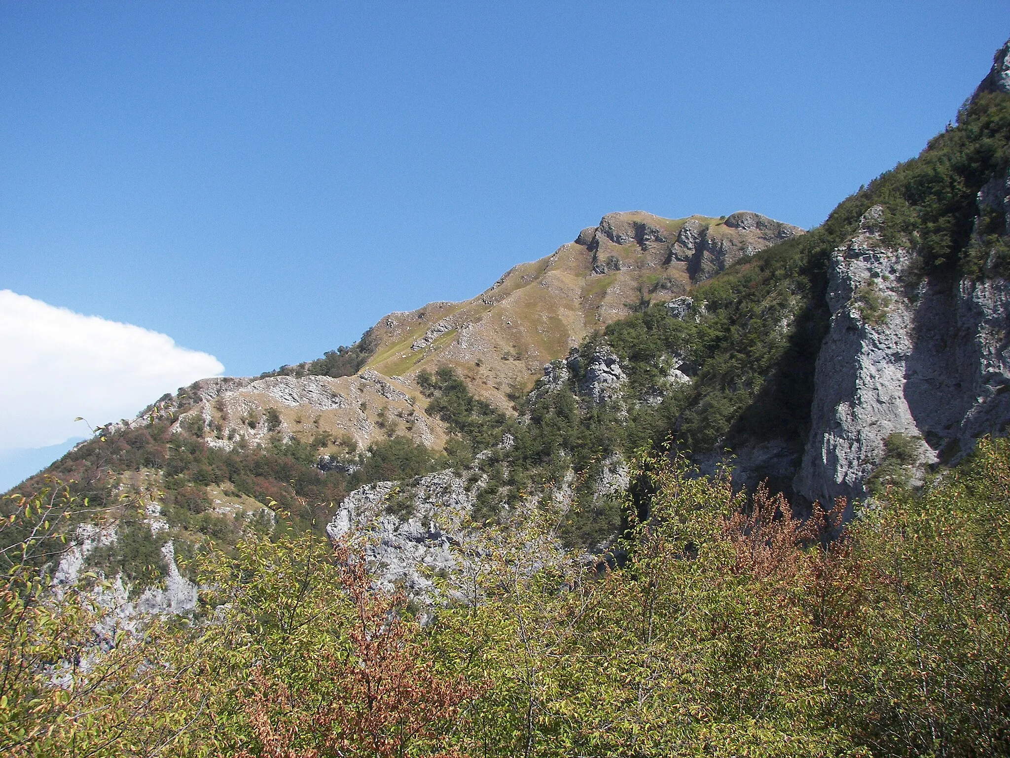 Photo showing: Fornovolasco - Alpi Apuane