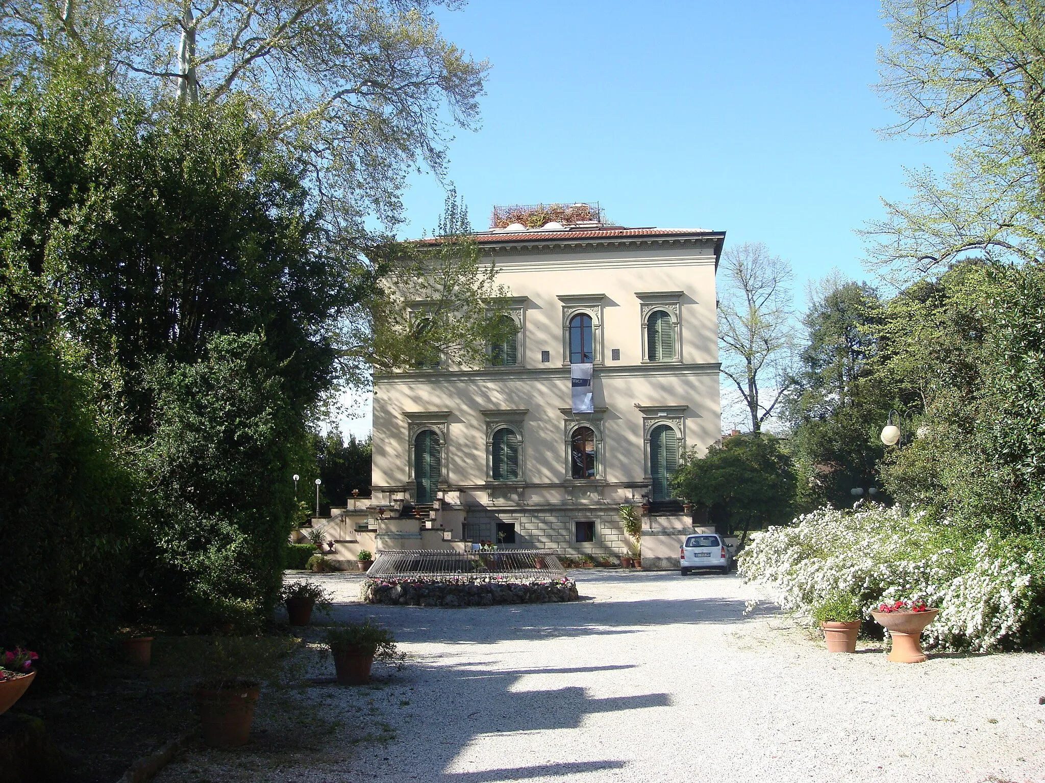 Photo showing: Ingresso della Villa Renatico Martini a Monsummano Terme (Provincia di Pistoia, Italia)