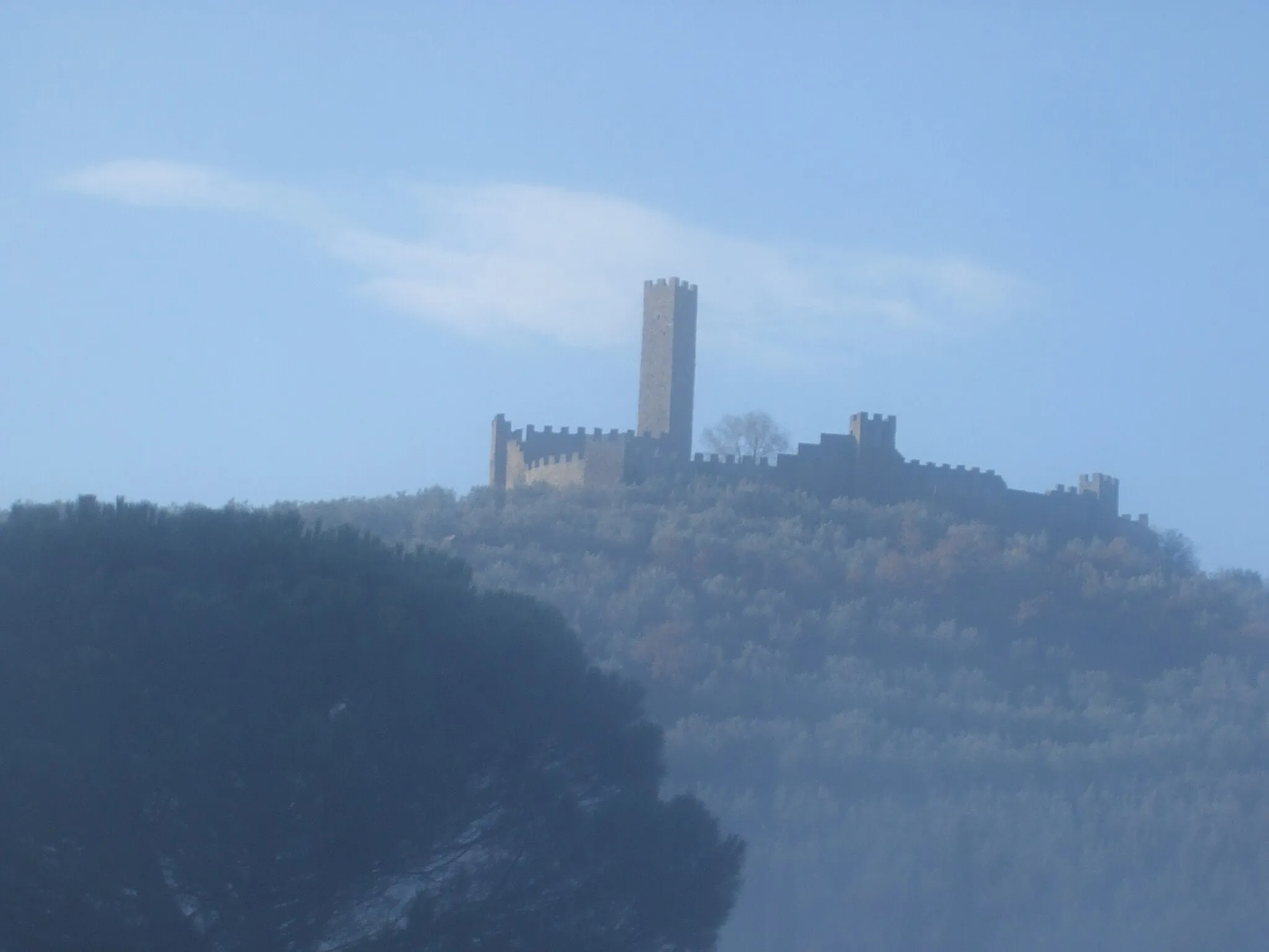 Photo showing: Castello di Montecchio