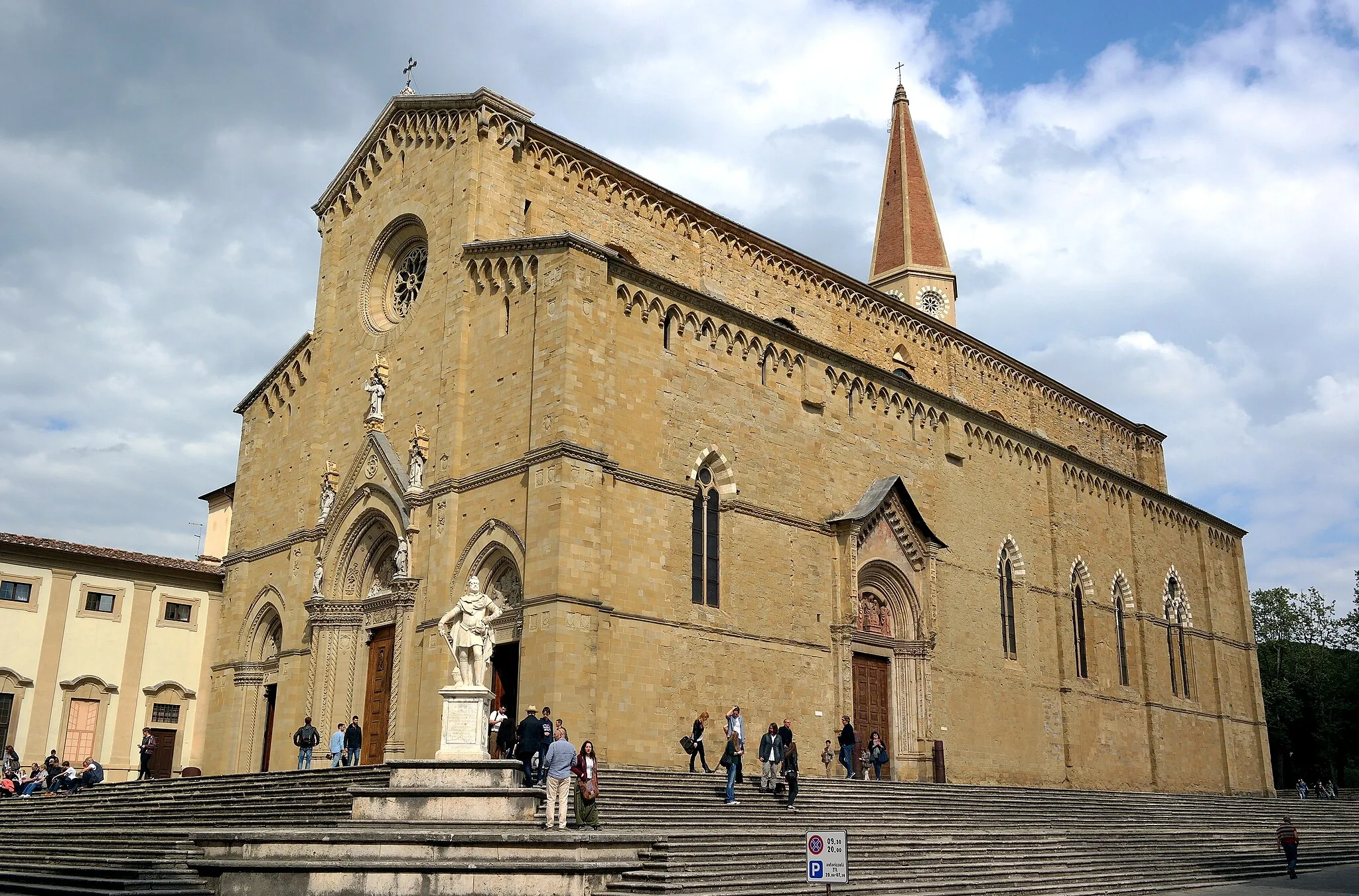 Photo showing: Duomo di Arezzo