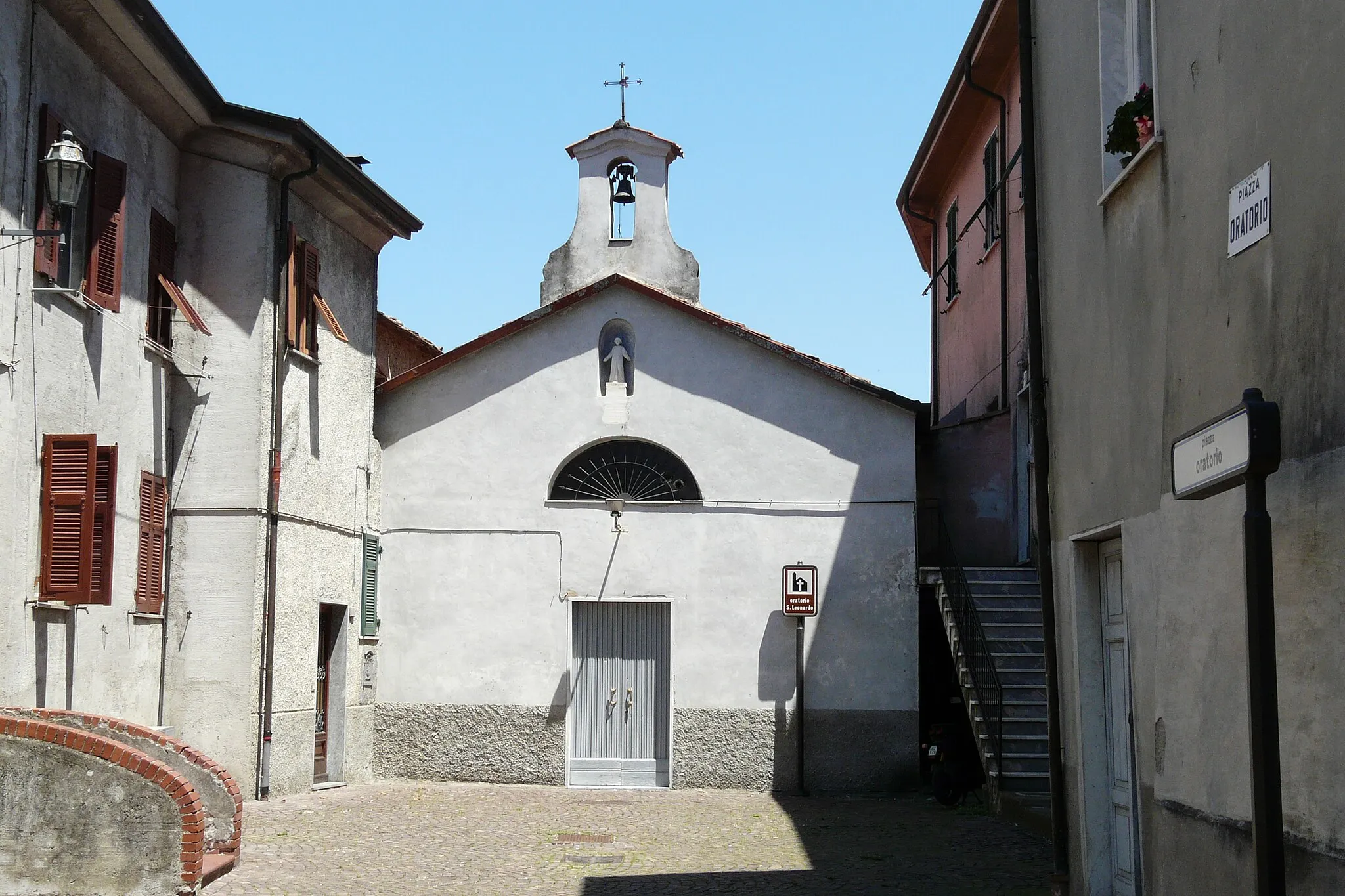 Photo showing: Oratorio di San Leonardo, Santo Stefano di Magra, Liguria, Italia