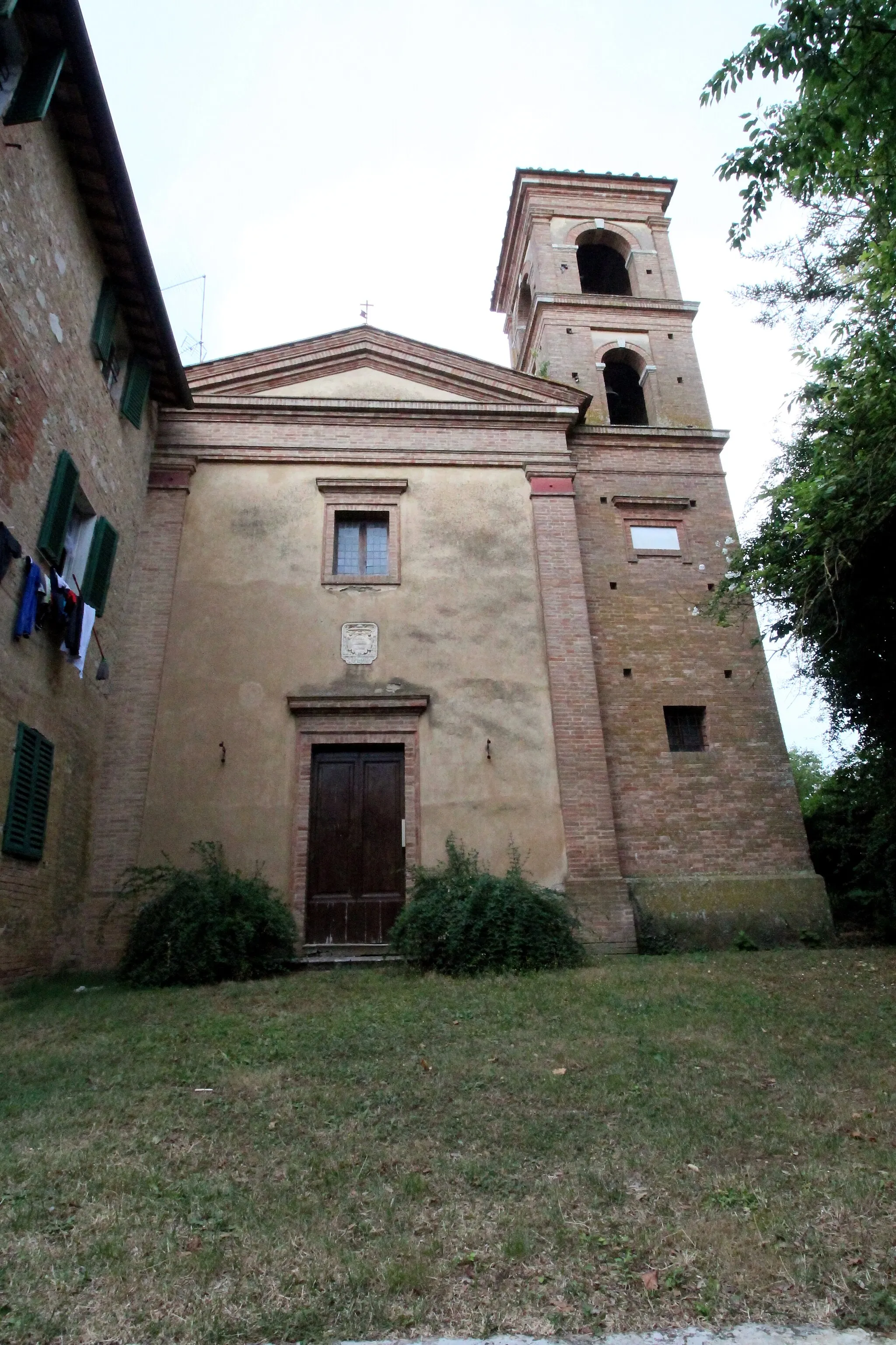 Photo showing: Church Pieve di San Giovanni Battista al Bozzone, in Pieve a Bozzone, hamlet of Siena, the Tuscany region, Italy.