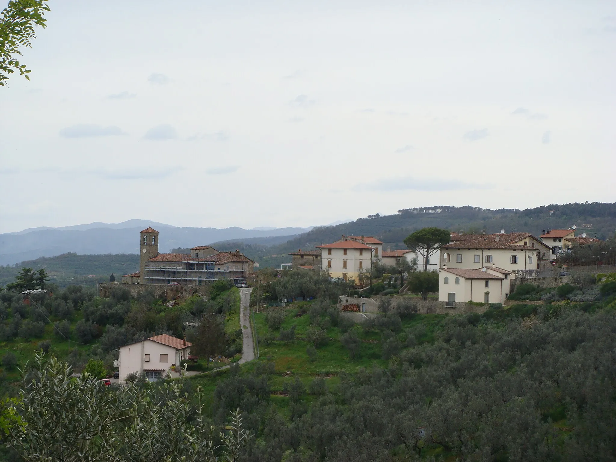 Photo showing: Panorama di Porciano, frazione di Lamporecchio (Provincia di Pistoia, Italia)