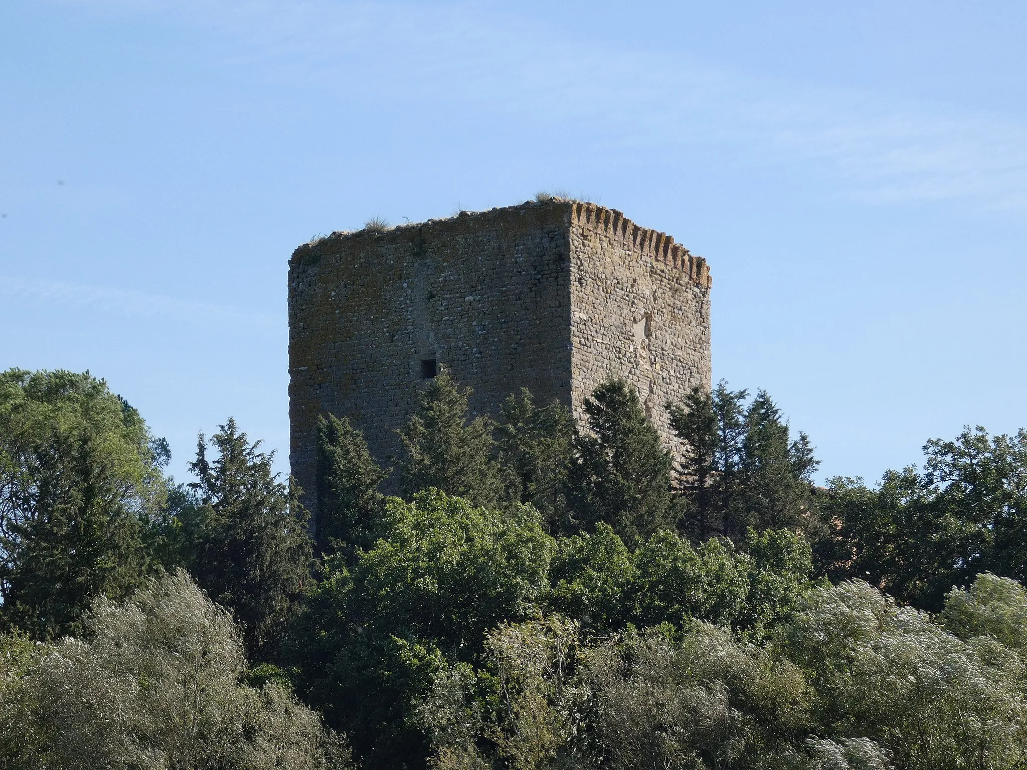 Photo showing: Torre Beccati Quest'altro