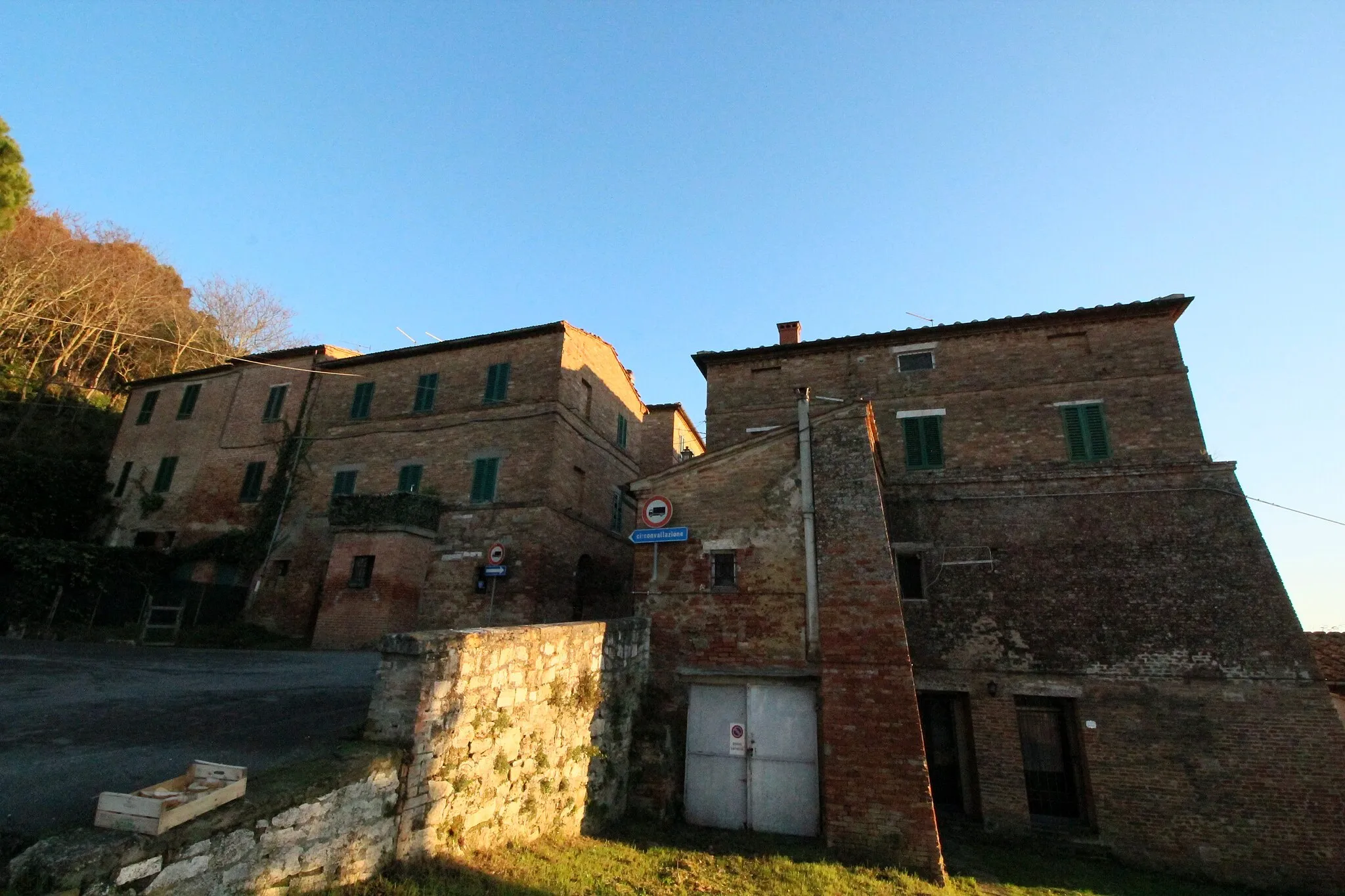 Photo showing: Chiusure, hamlet of Asciano, Province of Siena, Tuscany, Italy
