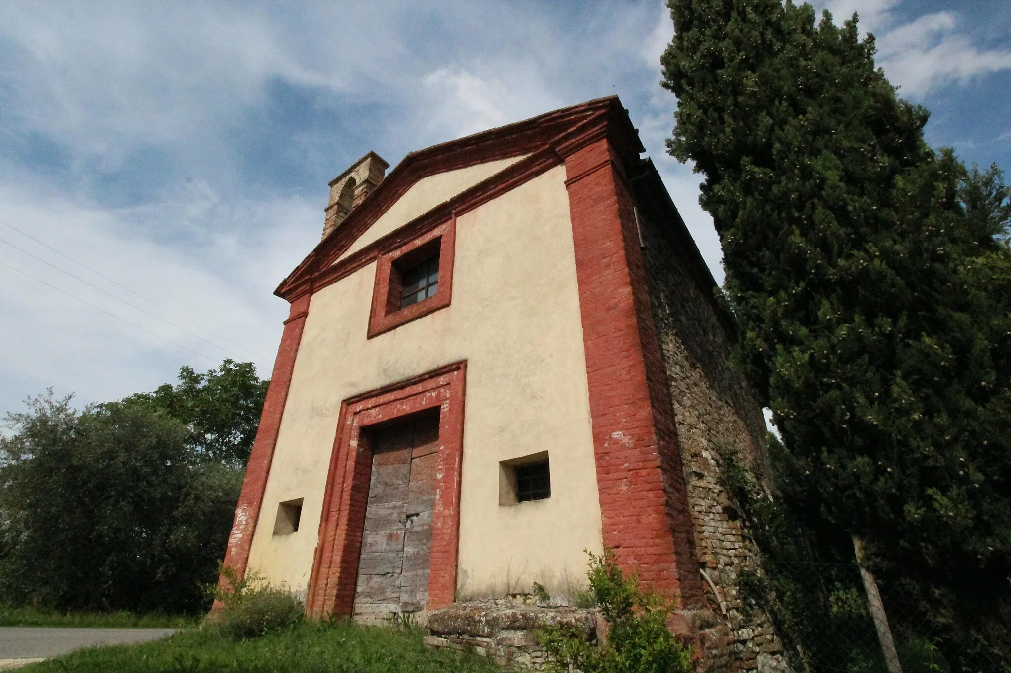Photo showing: Ex-Church/Chapel Sant’Anna, outside of Montefollonico, hamlet of Torrita di Siena, Valdichiana, Province of Siena, Tuscany, Italy