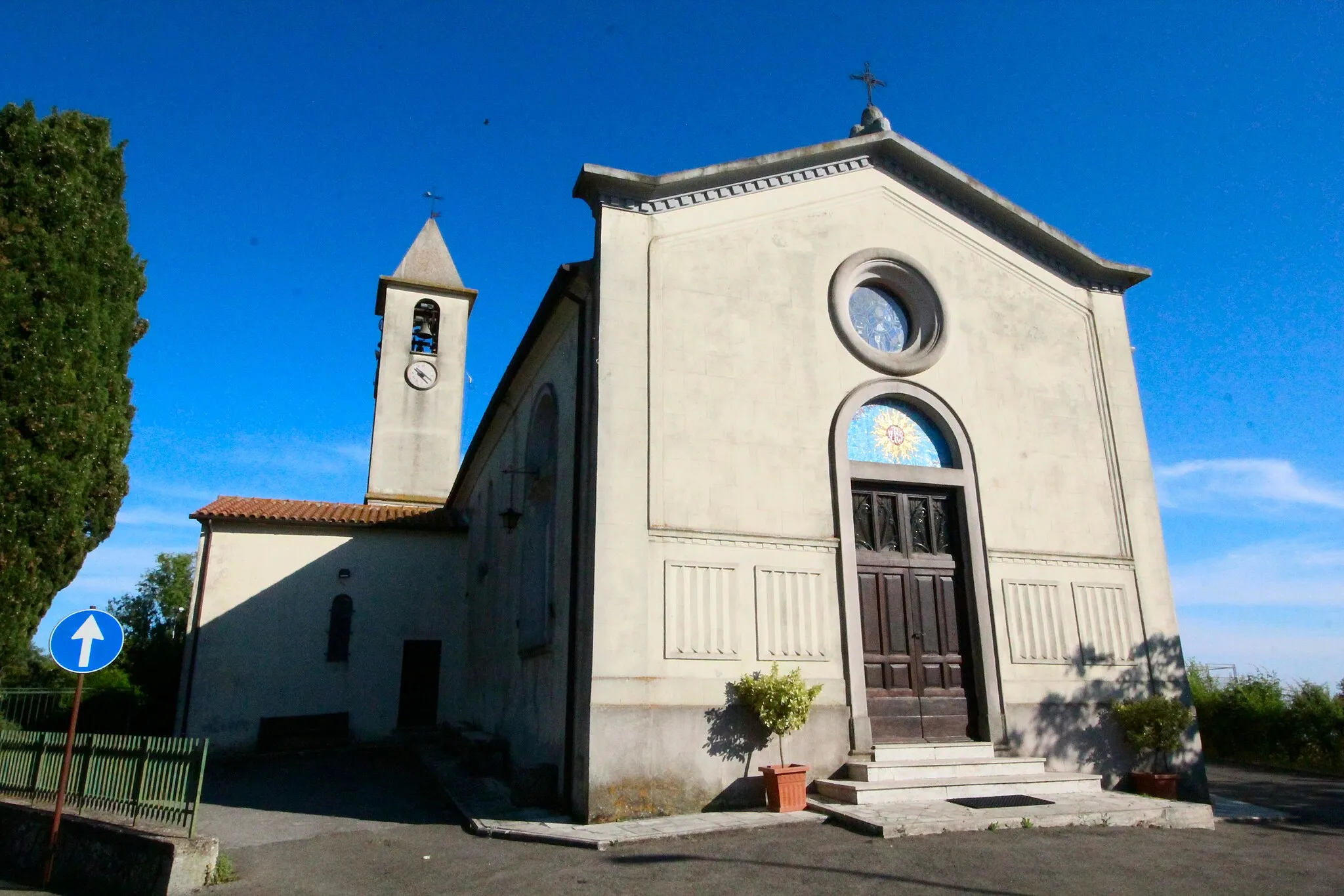 Photo showing: Santa Croce, Church in Poggioferro, hamlet of Scansano, Province of Grosseto, Tuscany, Italy