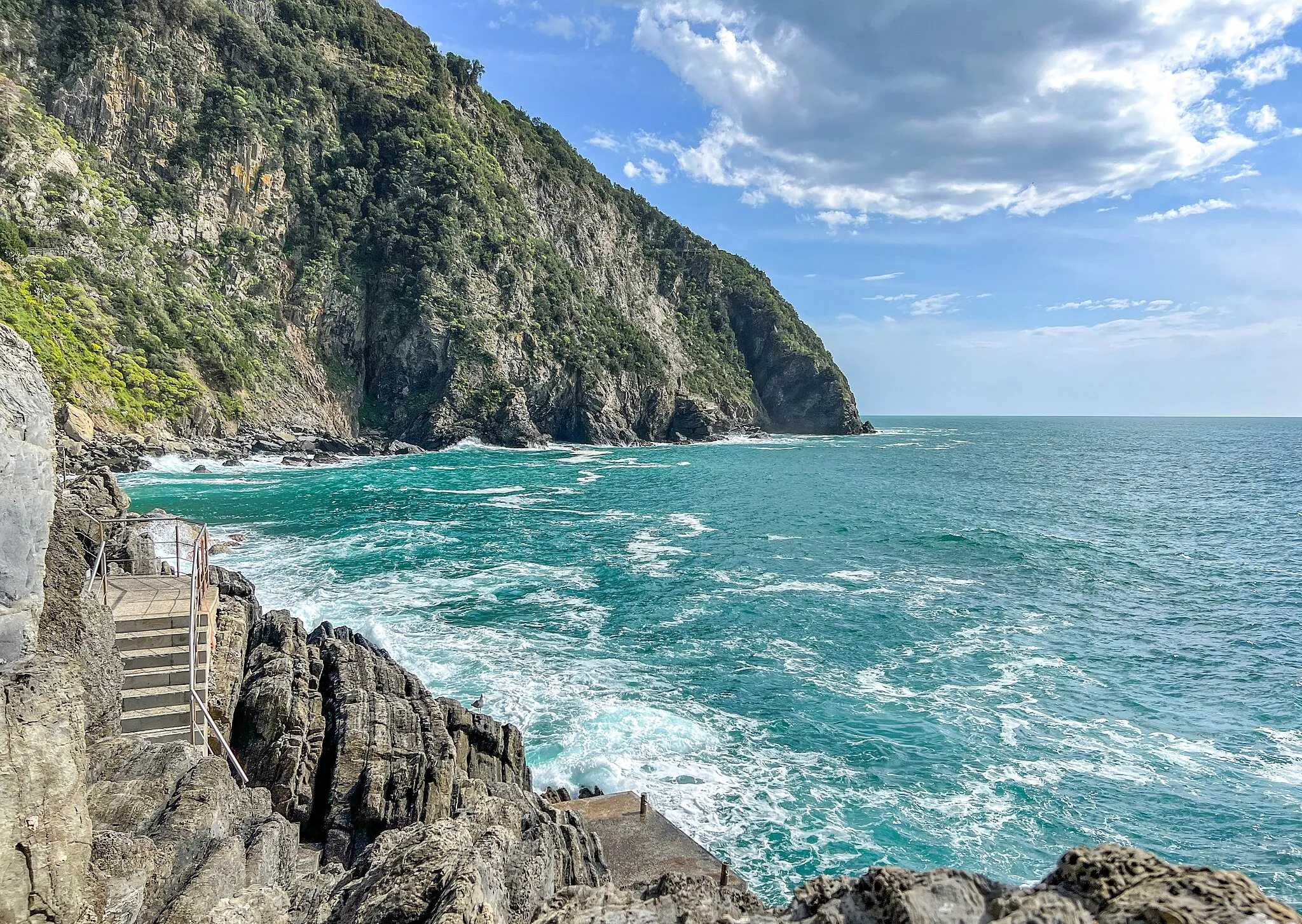 Photo showing: View from Riomaggiore, Cinque Terre, Italy