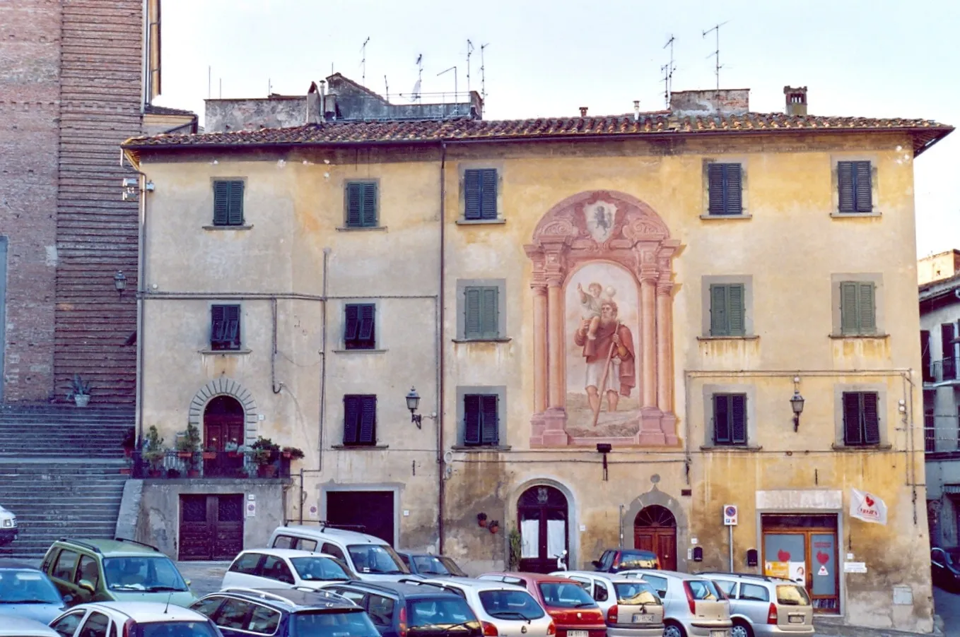 Photo showing: Fucecchio, Province of Florence, Italy. Piazza V. Veneto
