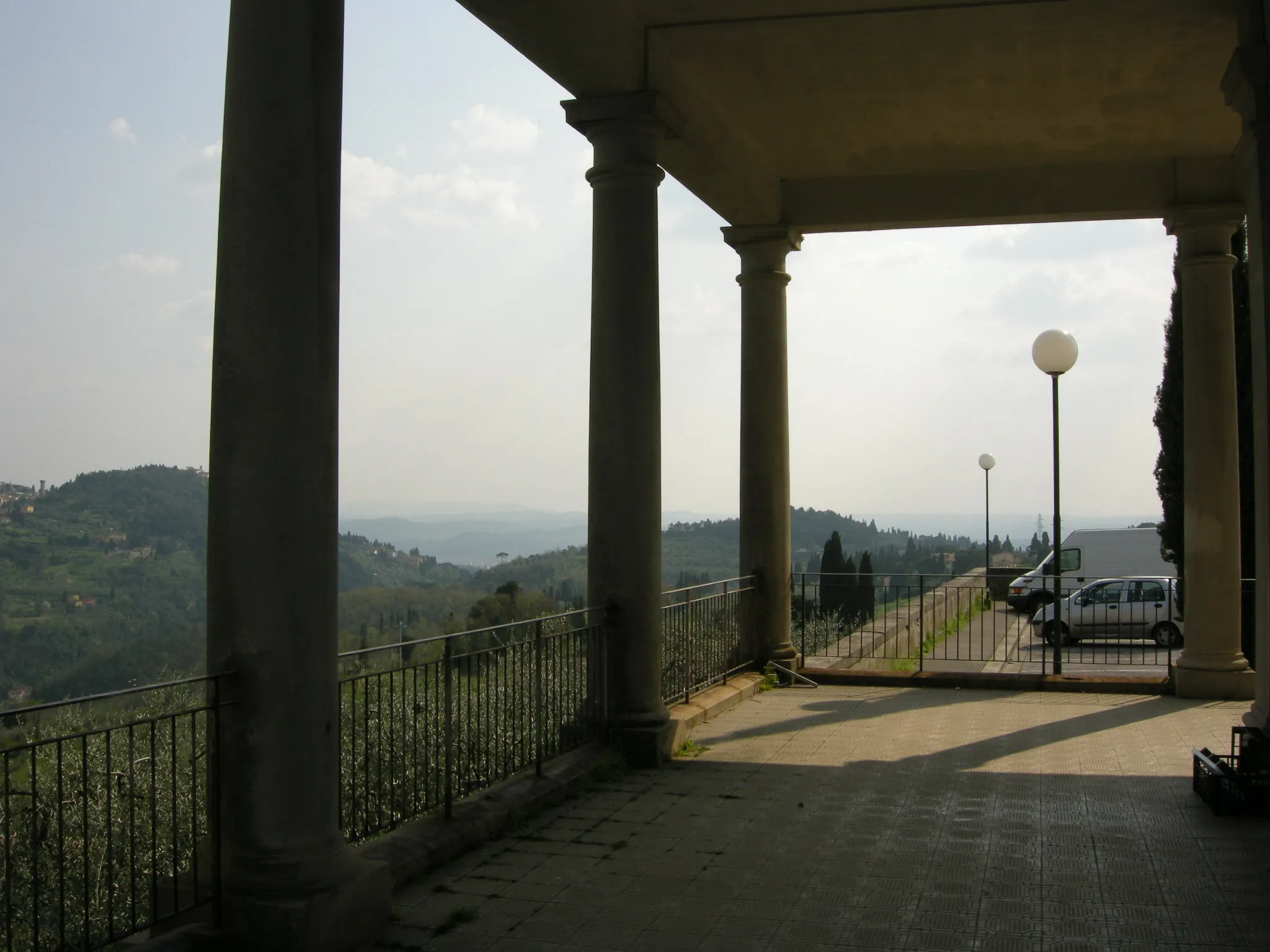 Photo showing: Trespiano, loggia dei fiori 05