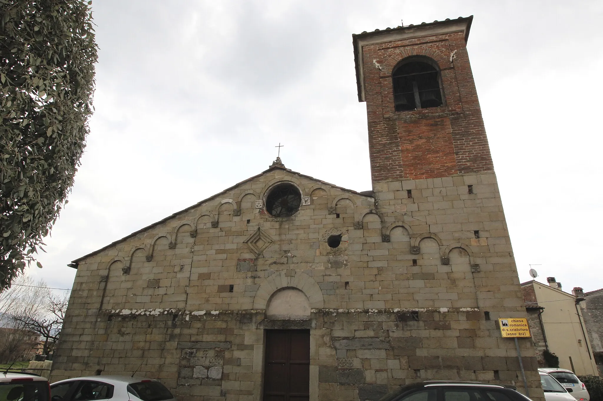 Photo showing: Church San Cristoforo, Lammari, hamlet of Capannori, Province of Lucca, Tuscany, Italy