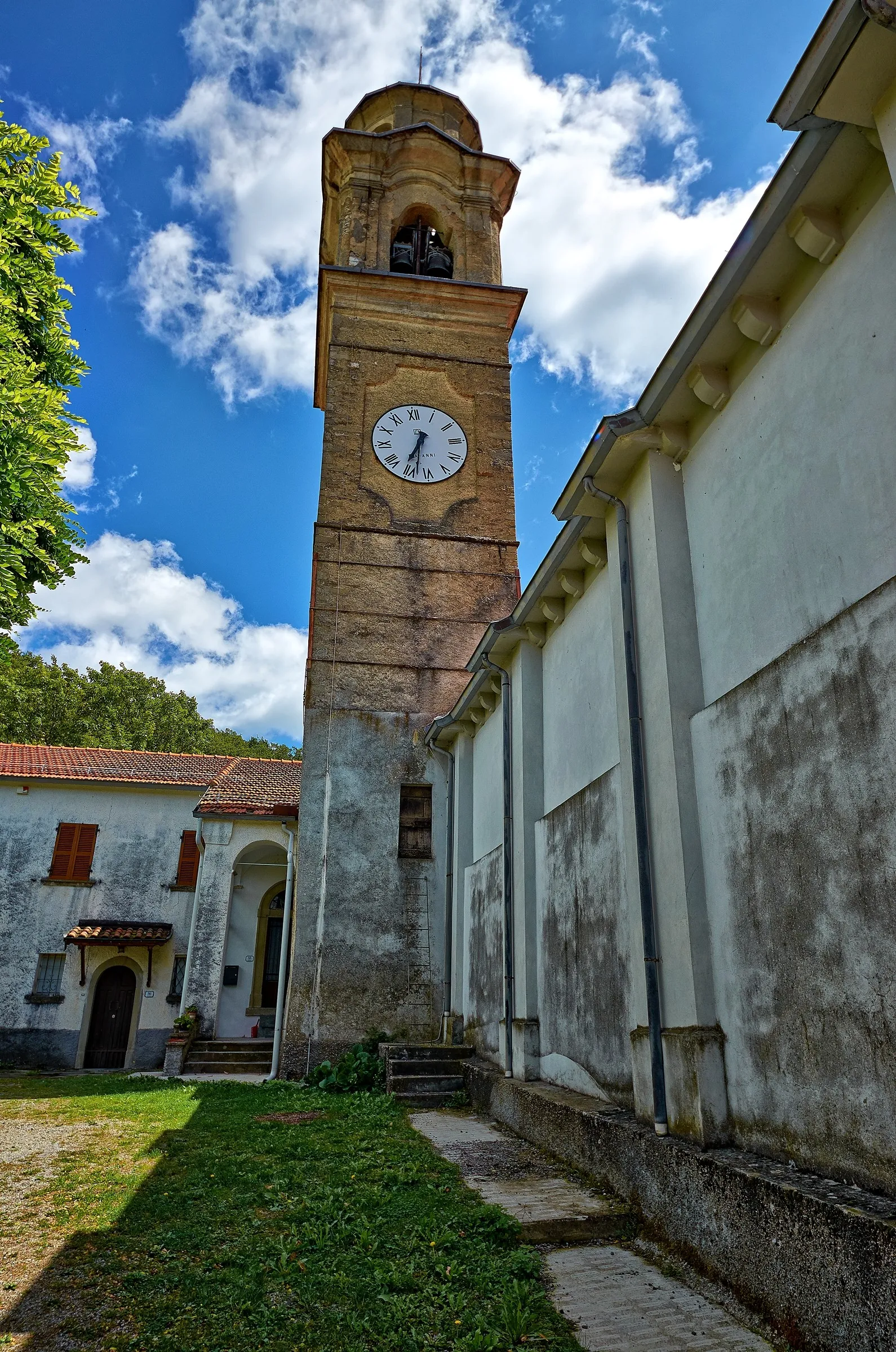 Photo showing: Campanile