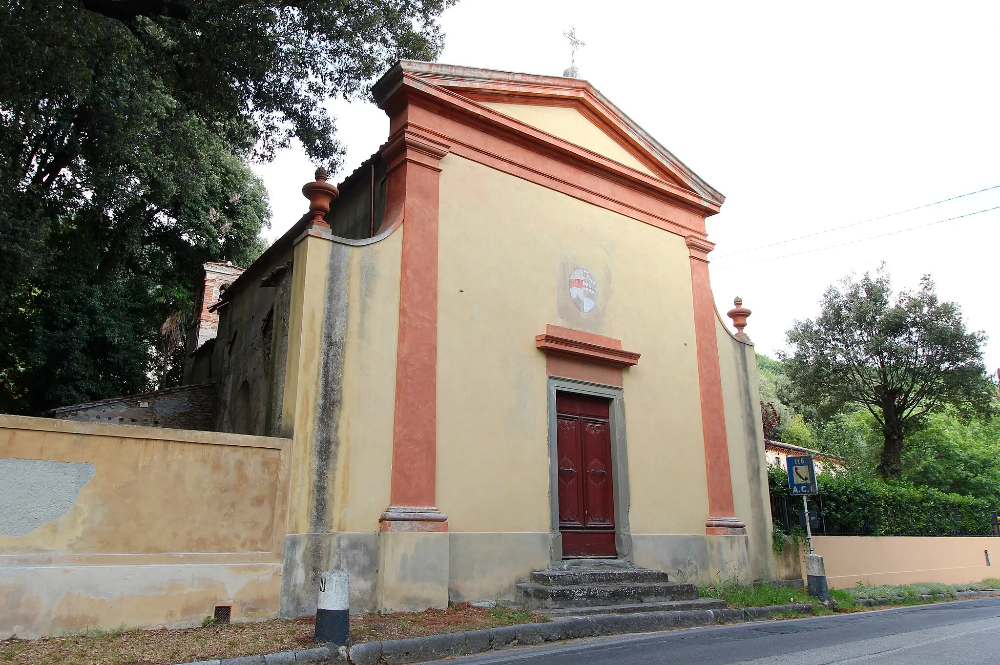 Photo showing: Church Santi Pietro e Paolo (ex-Santo Stefano), Corliano, San Giuliano Terme, Province of Pisa, Tuscany, Italy