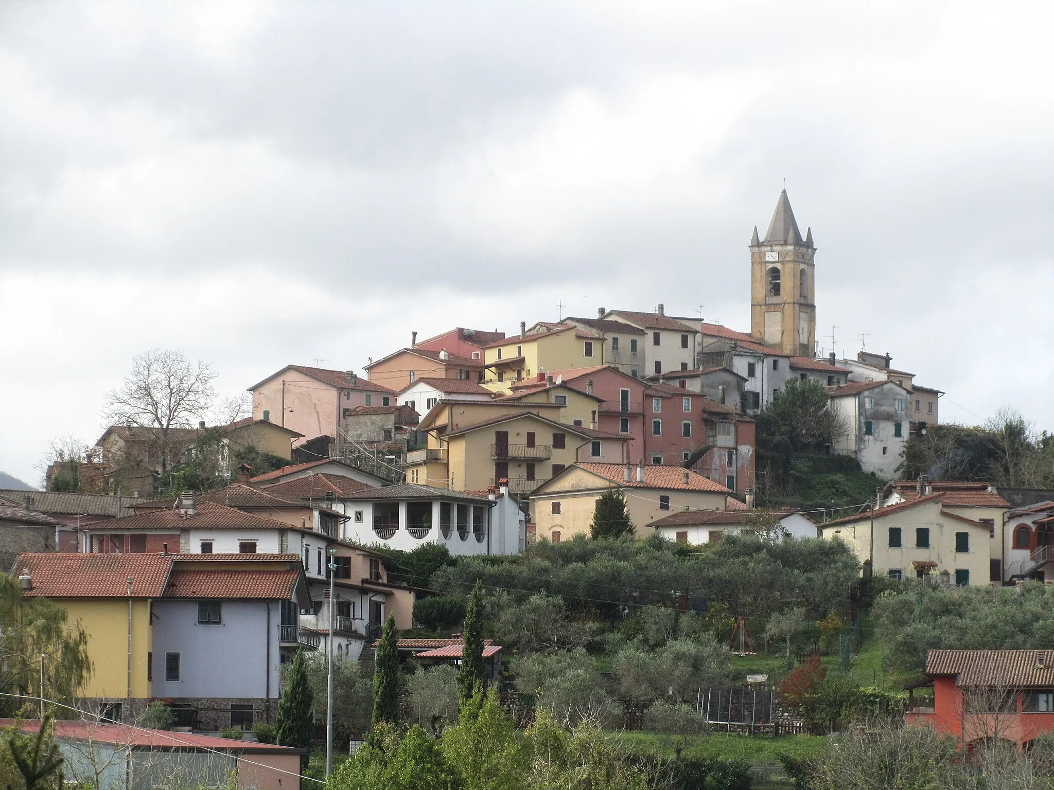 Photo showing: Veduta di Ceserano, provincia di Massa-Carrara.