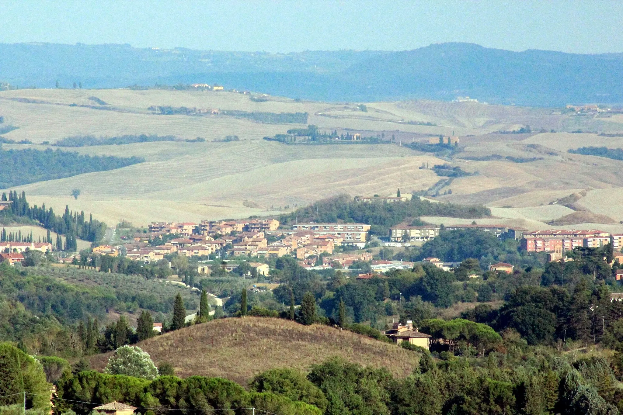 Photo showing: Panorama of Taverne d’Arbia, hamlet of Siena, Tuscany, Italy