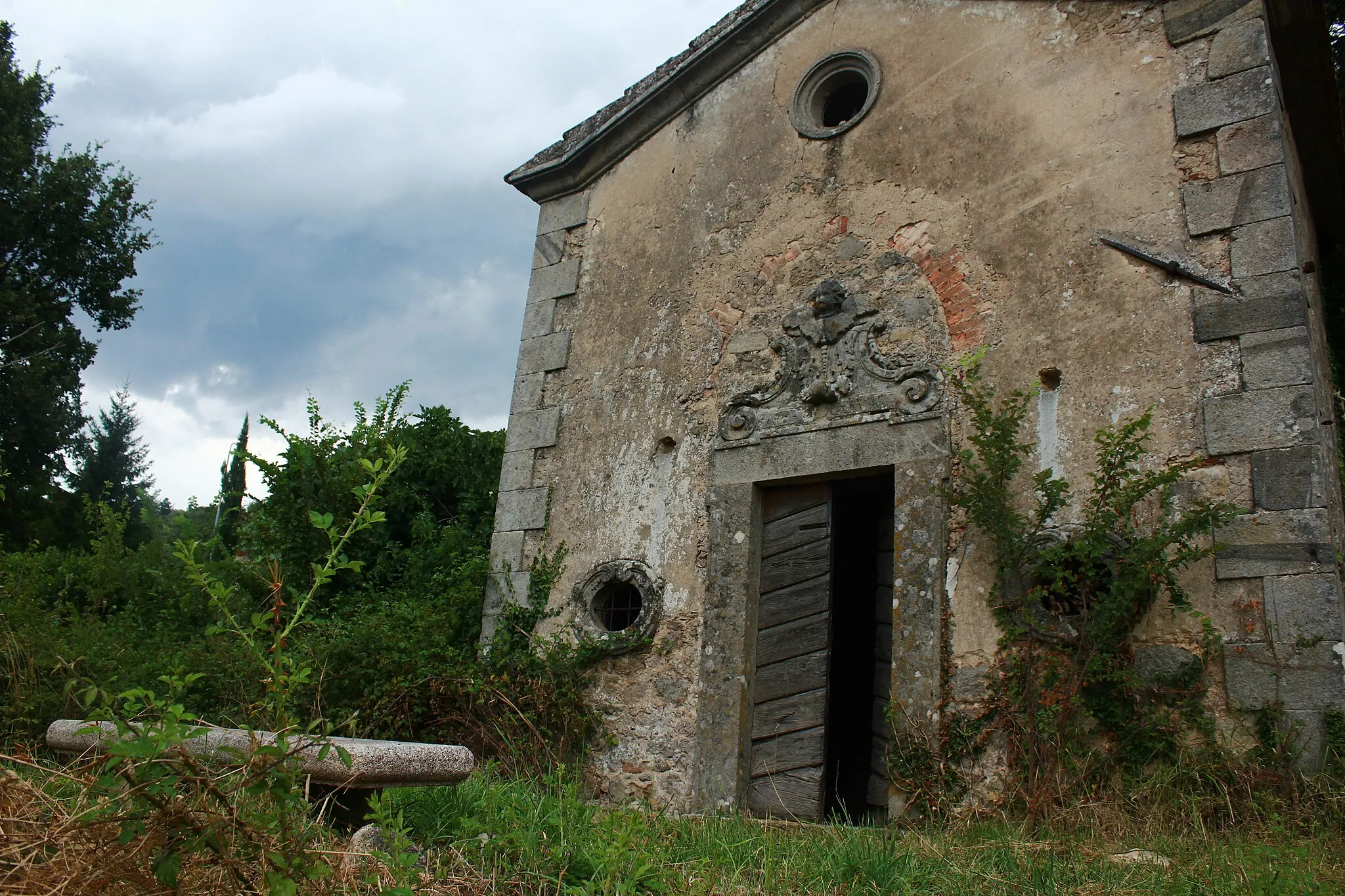 Photo showing: La cappella della Natività, o Madonna del Presepe, in località Canali ai Bagnoli, Arcidosso, Grosseto