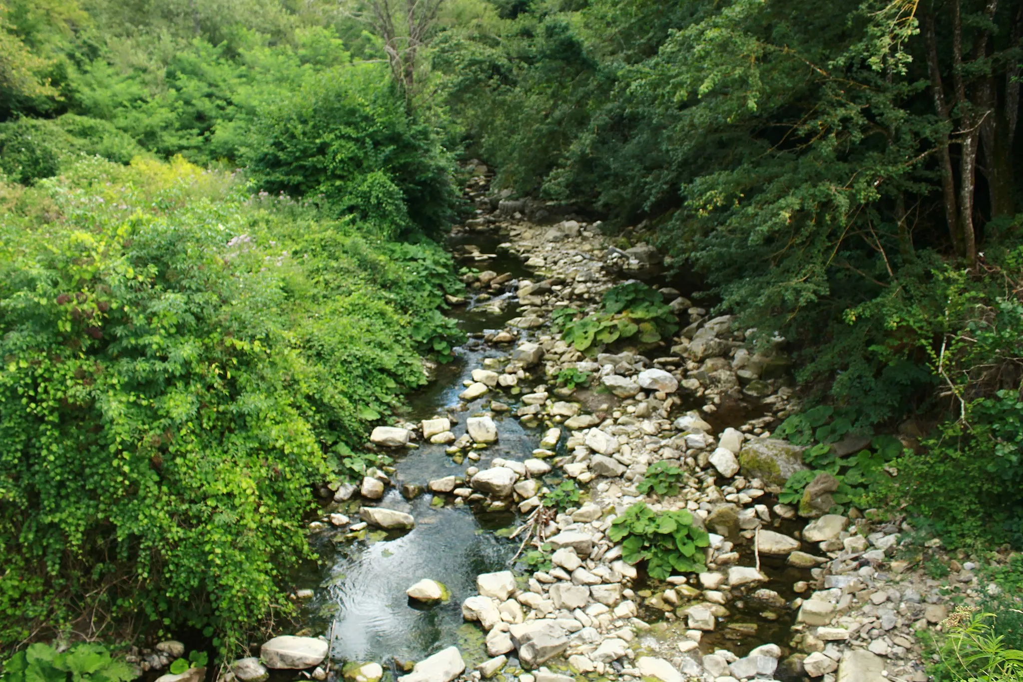 Photo showing: Zancona river in Tuscany