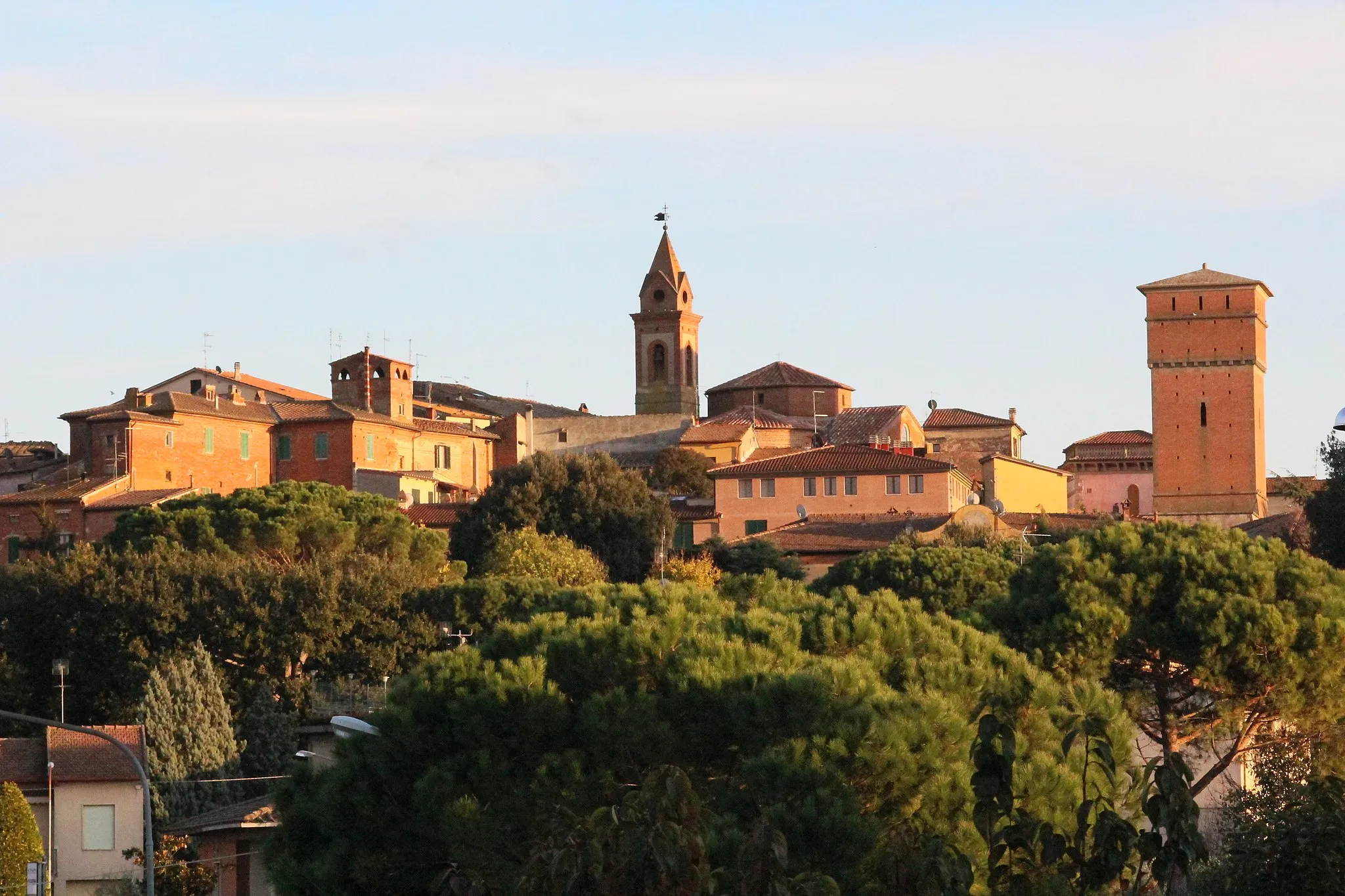 Photo showing: Panorama of Bettolle, hamlet of Sinalunga, Valdichiana, Province of Siena, Tuscany, Italy