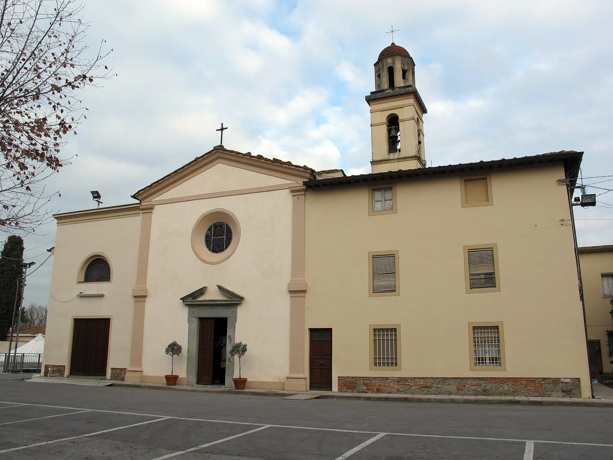 Photo showing: Galleno, ss. pietro e paolo