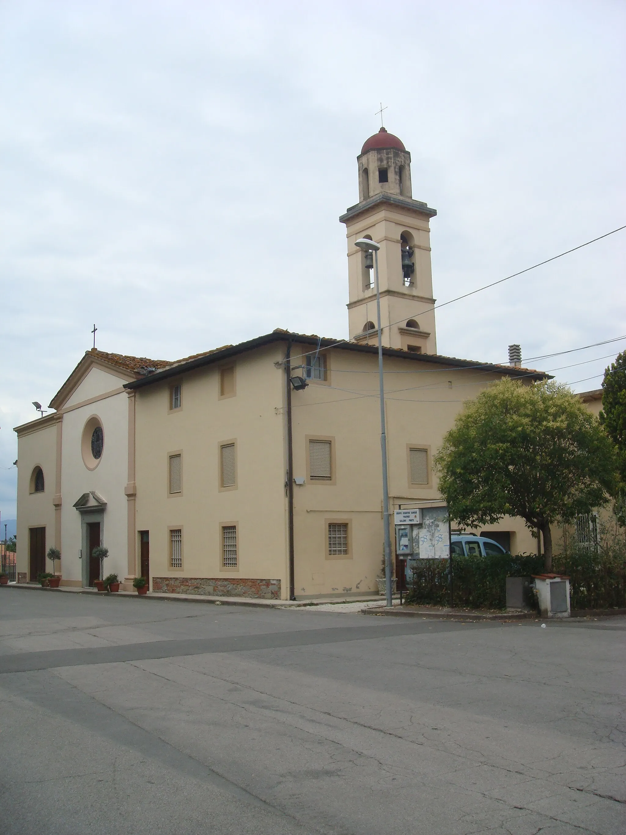 Photo showing: Church in Galleno, Fucecchio, Tuscany