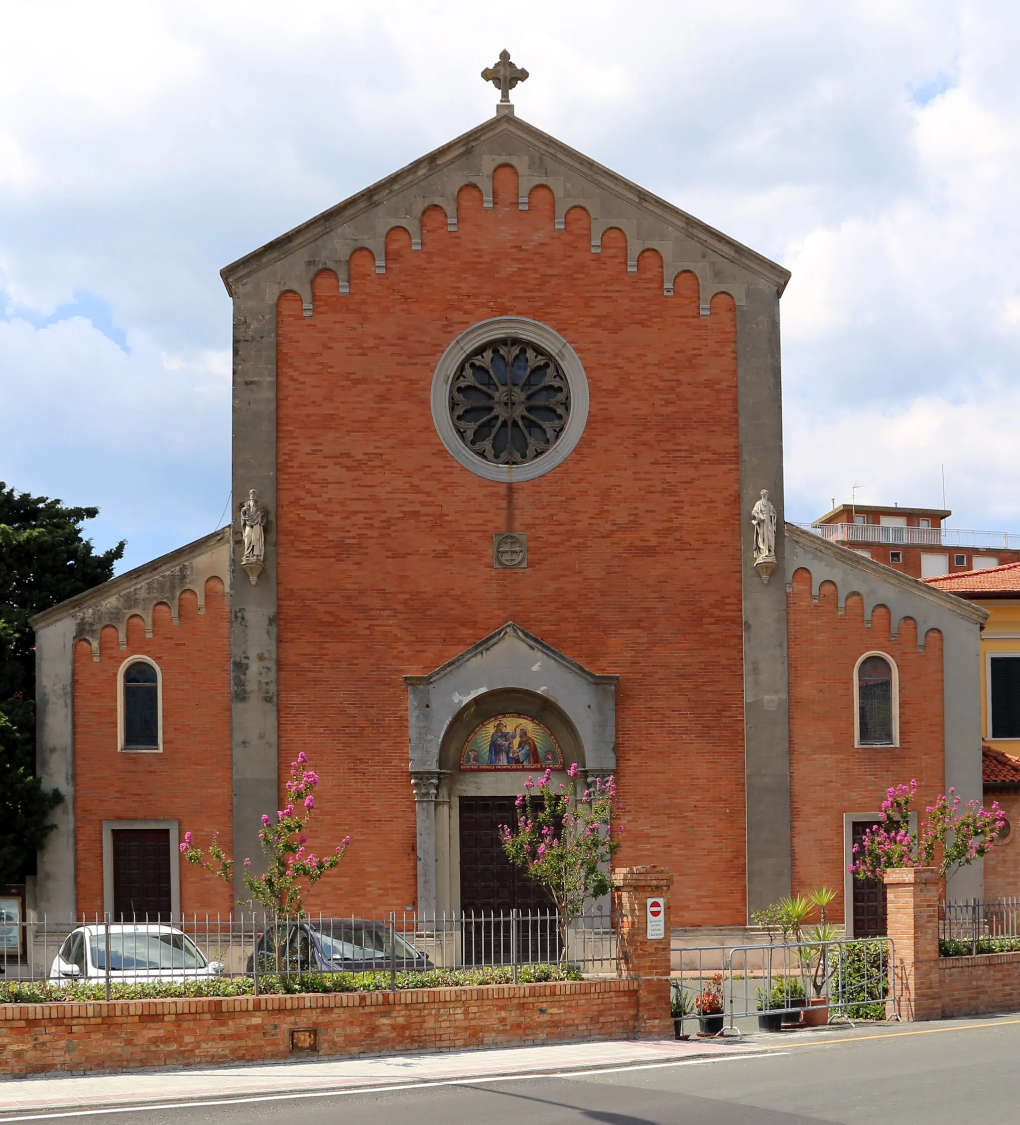 Photo showing: San Pietro in Palazzi