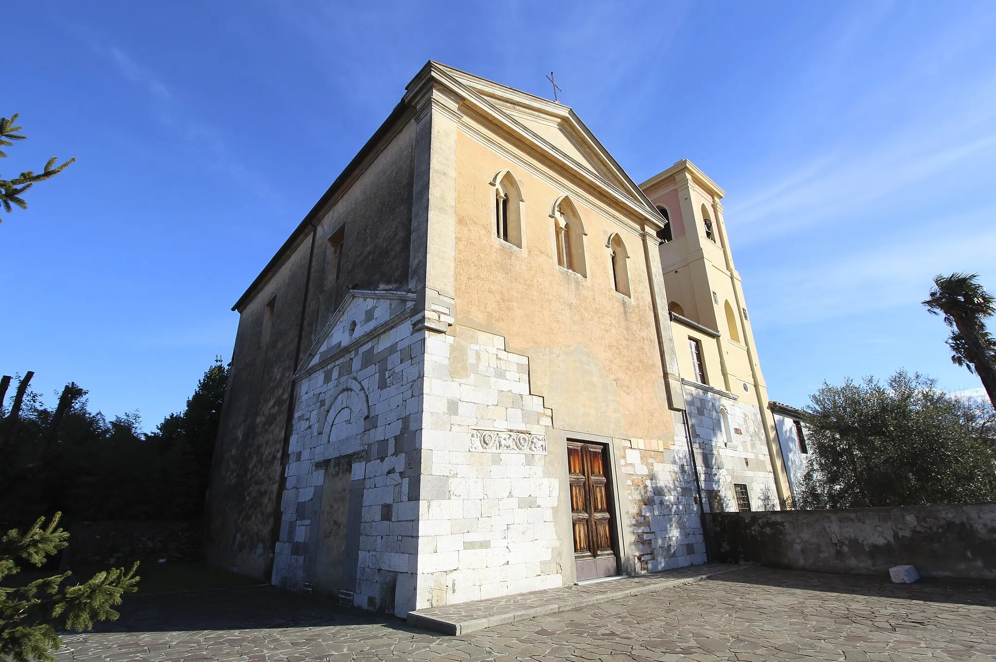 Photo showing: Church Santa Maria, Pappiana, hamlet of San Giuliano Terme, Province of Pisa, Tuscany, Italy