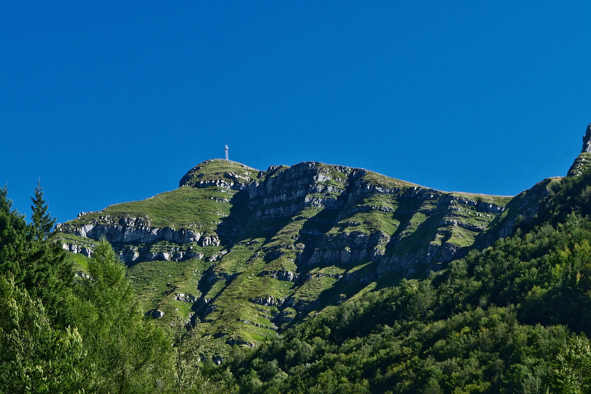 Photo showing: Parete settentrionale del Corno alle Scale (1945 m s.l.m.), nel comune di Lizzano in Belvedere (BO)