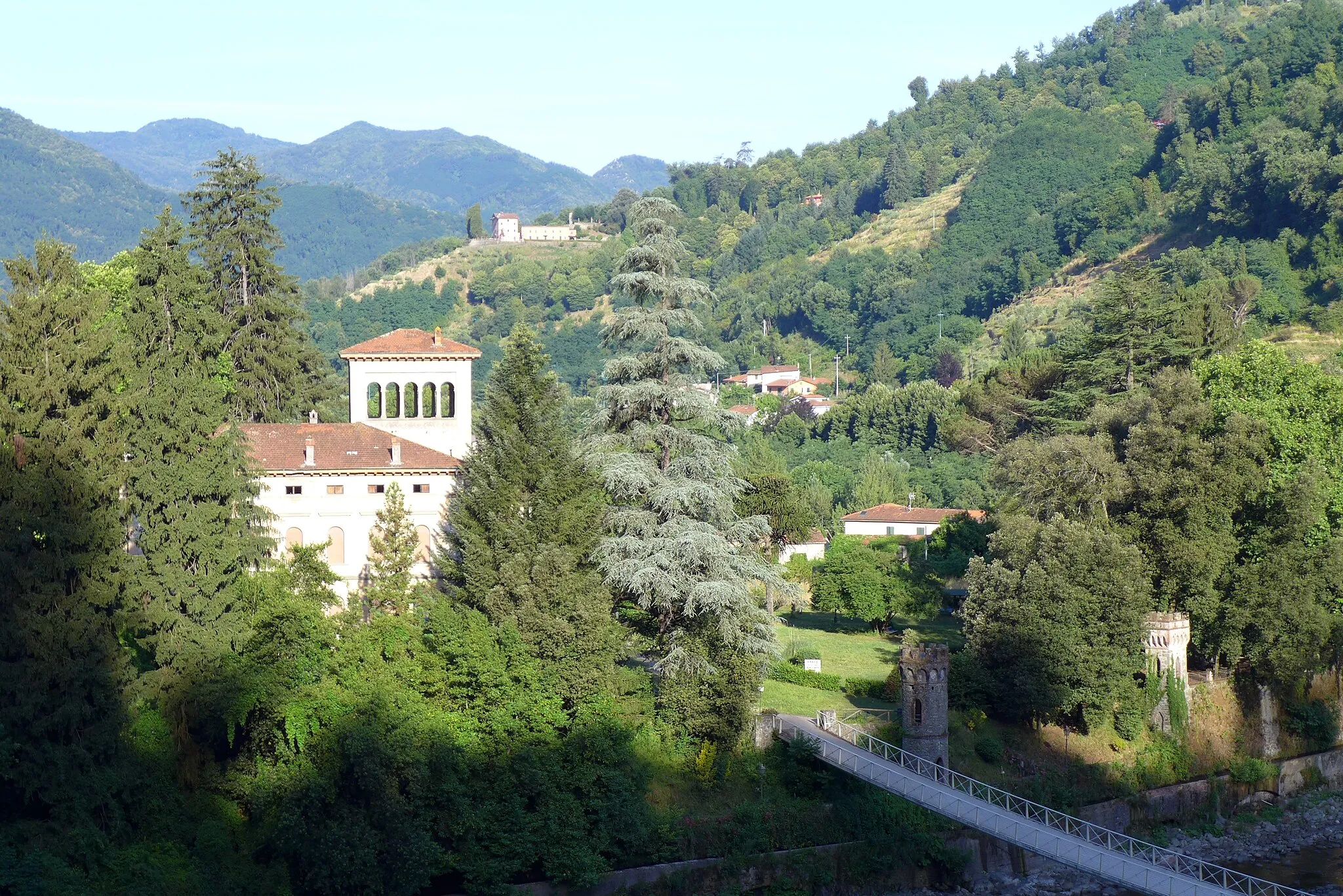 Photo showing: Bagni di Lucca, Tuscany, Italy June 2015