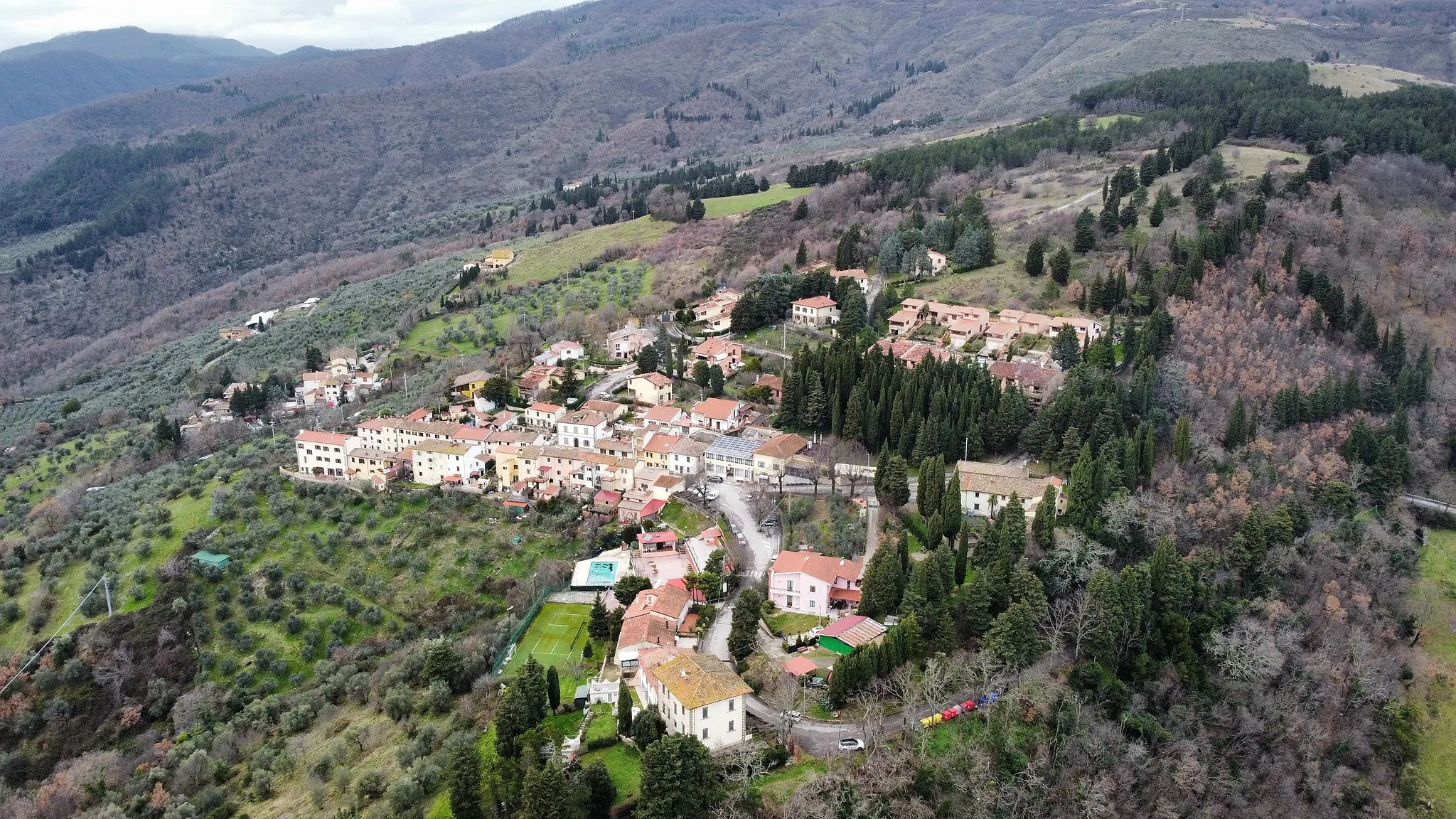 Photo showing: Veduta di Acone dall'alto