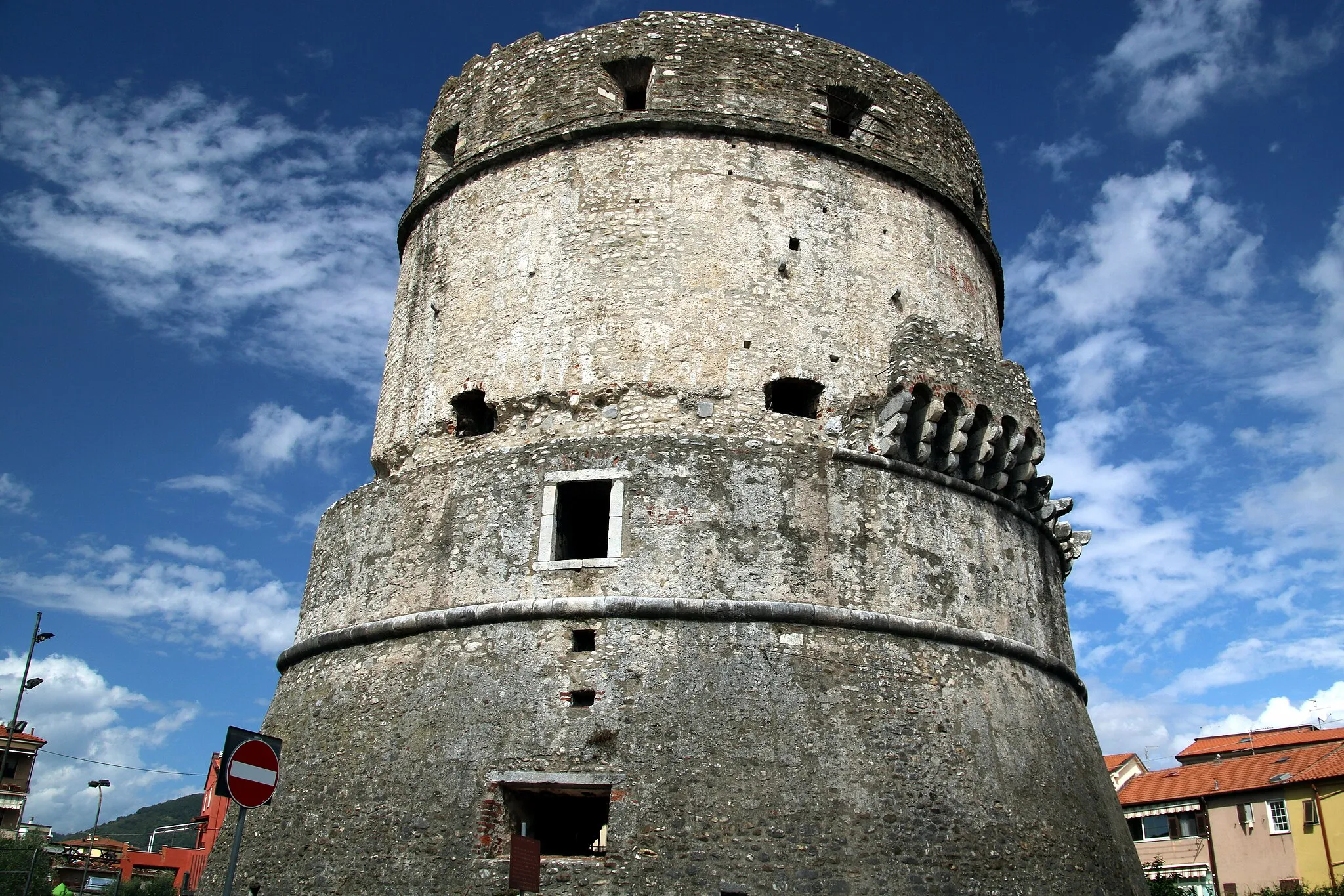 Photo showing: Torre di Castruccio (Avenza)