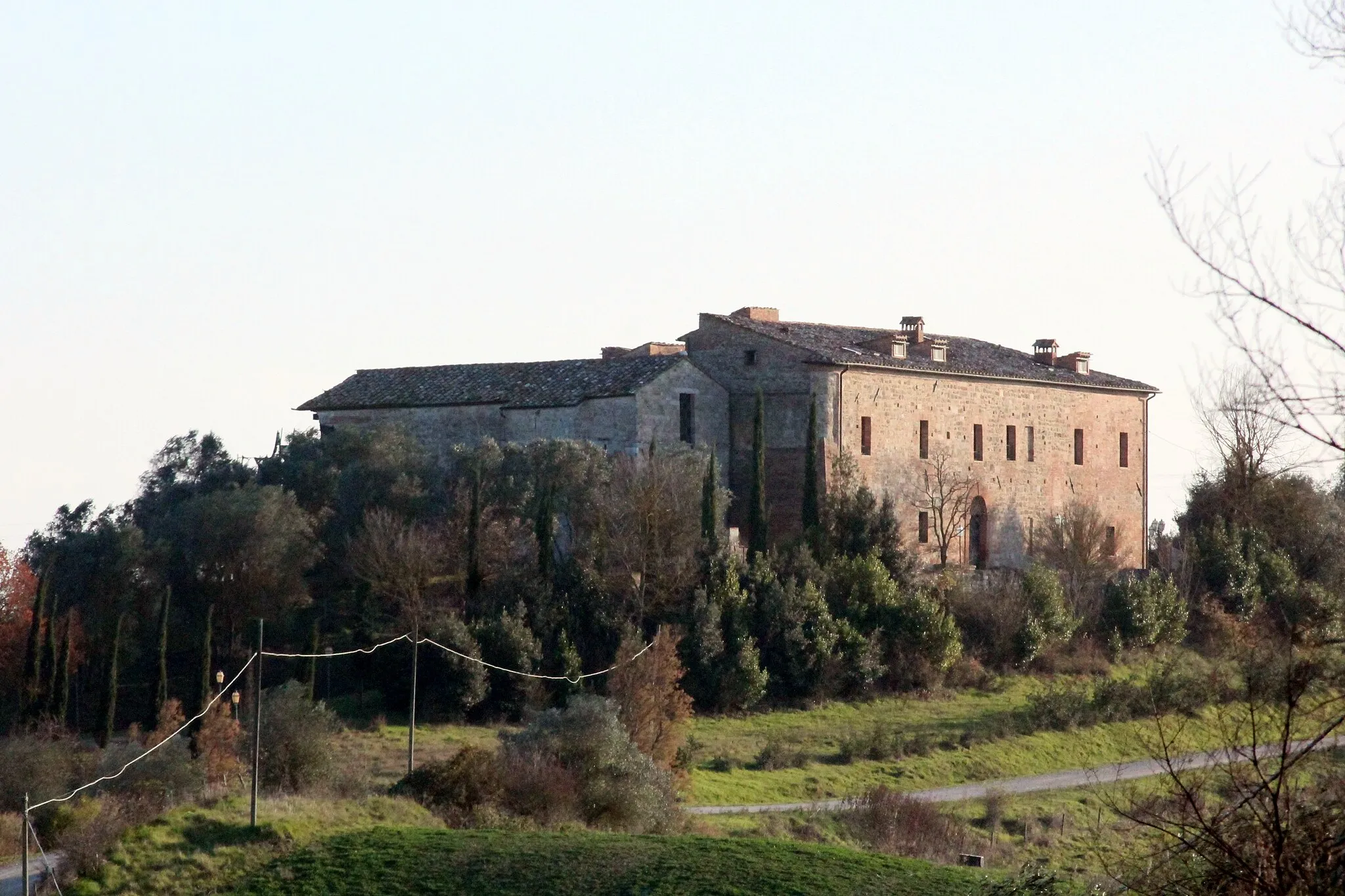 Photo showing: Church and Monastery San Cristoforo a Rofeno, also called Badia a Rofeno, in the territory of Asciano, Province of Siena, Tuscany, Italy