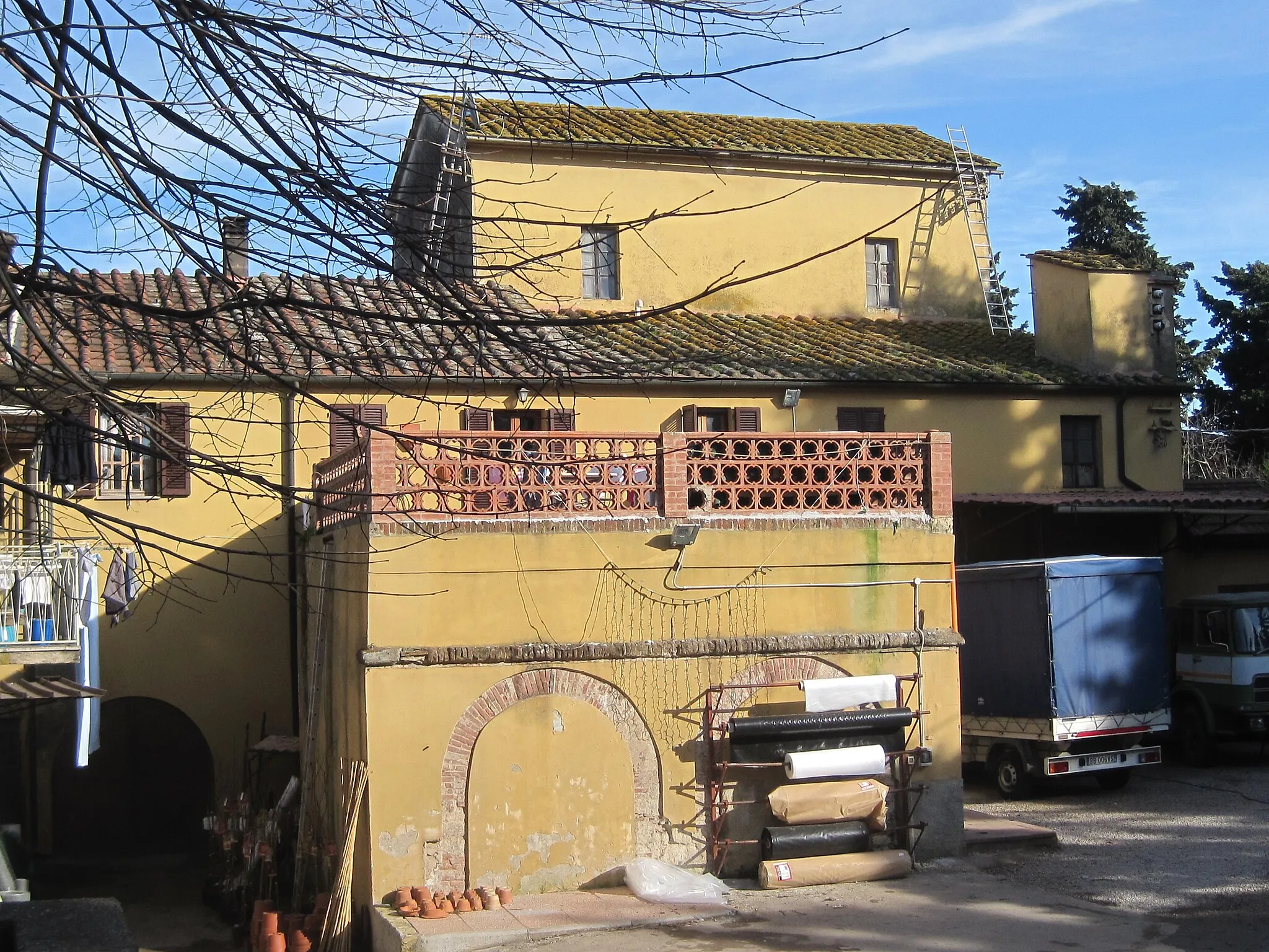 Photo showing: Struttura dei magazzini, con mulino e forno fusorio delle ferriere di Valpiana (GR)