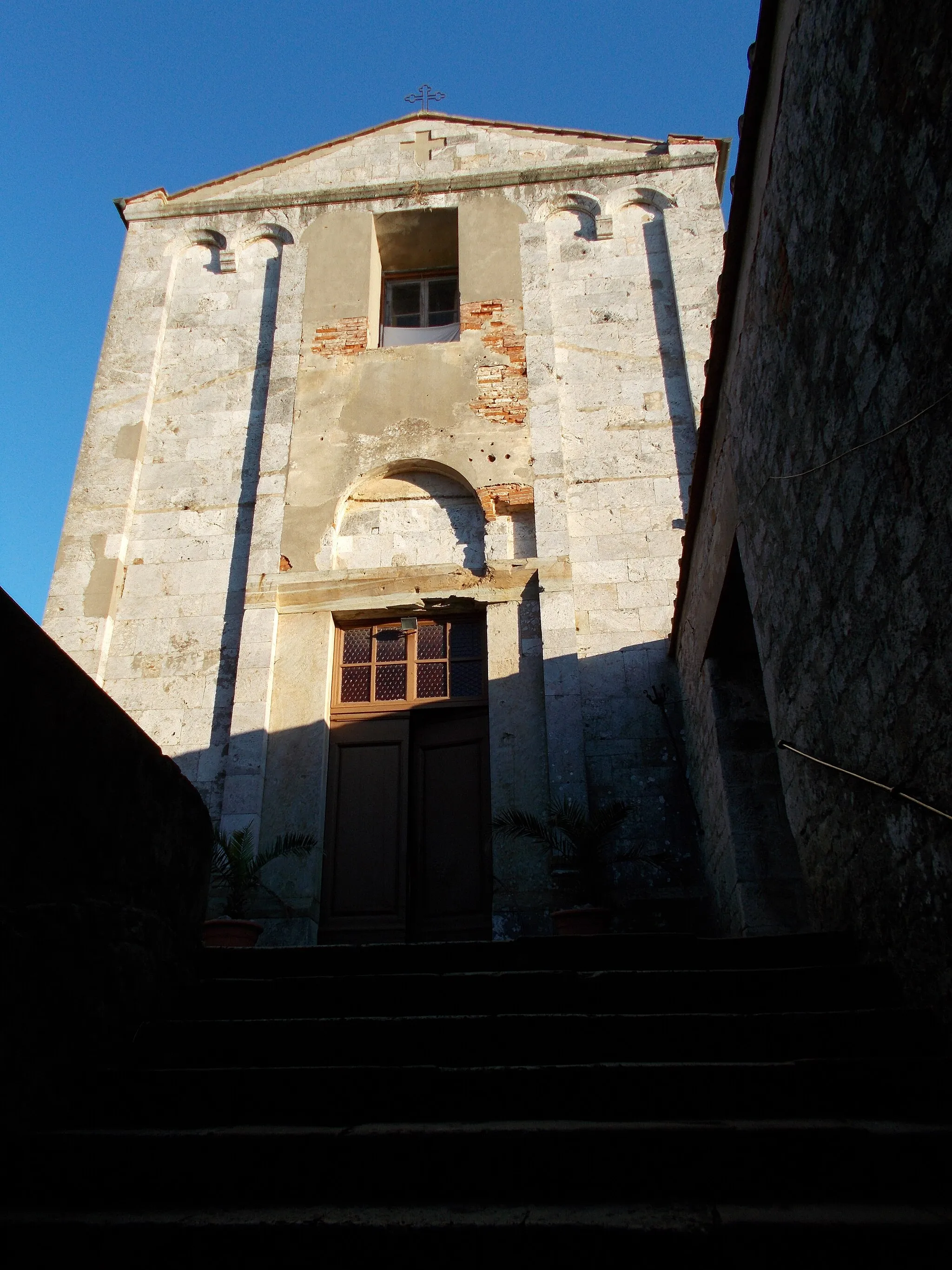 Photo showing: Badia San Savino, Montione, Cascina, Pisa, Italia