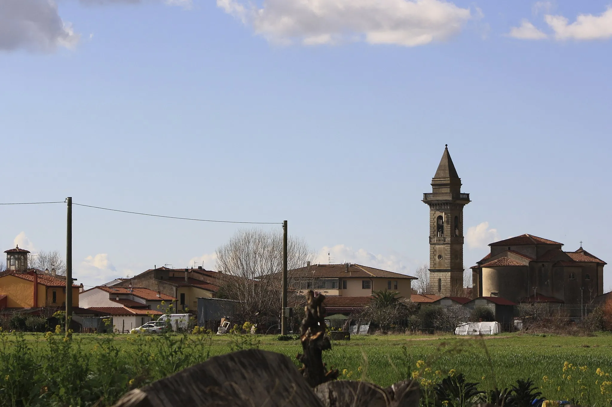 Photo showing: Casciavola, hamlet of Cascina, Province of Pisa, Tuscany, Italy