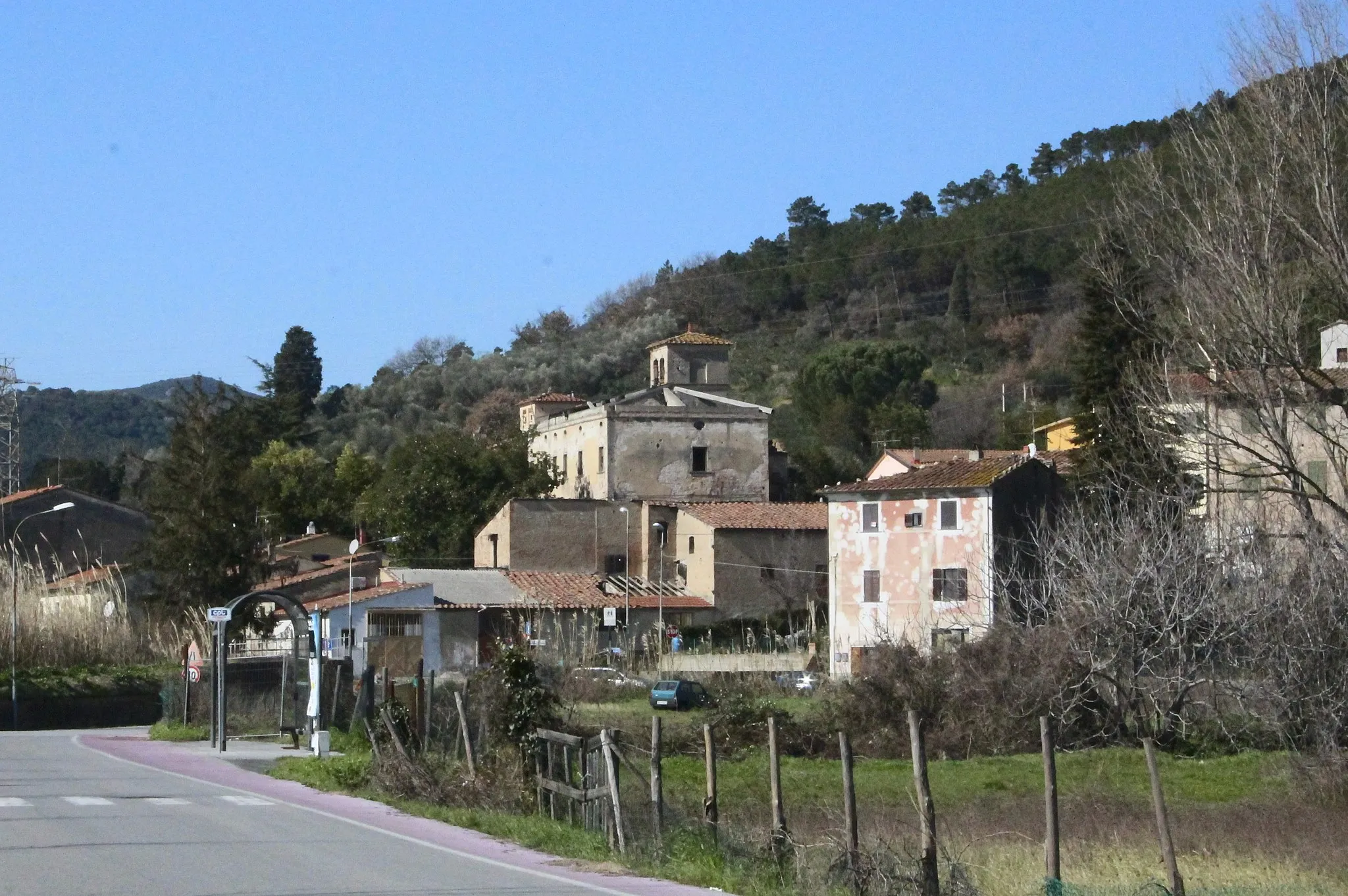 Photo showing: Cucigliana, hamlet of Vicopisano, Province of Pisa, Tuscany, Italy