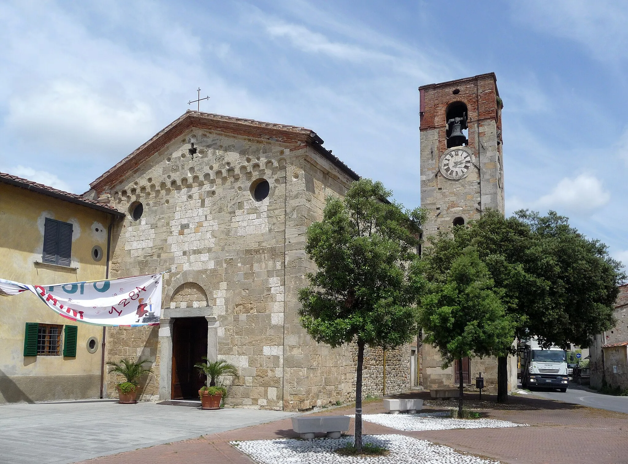 Photo showing: Church "San Michele Arcangelo", Oratoio, Pisa, Italy
