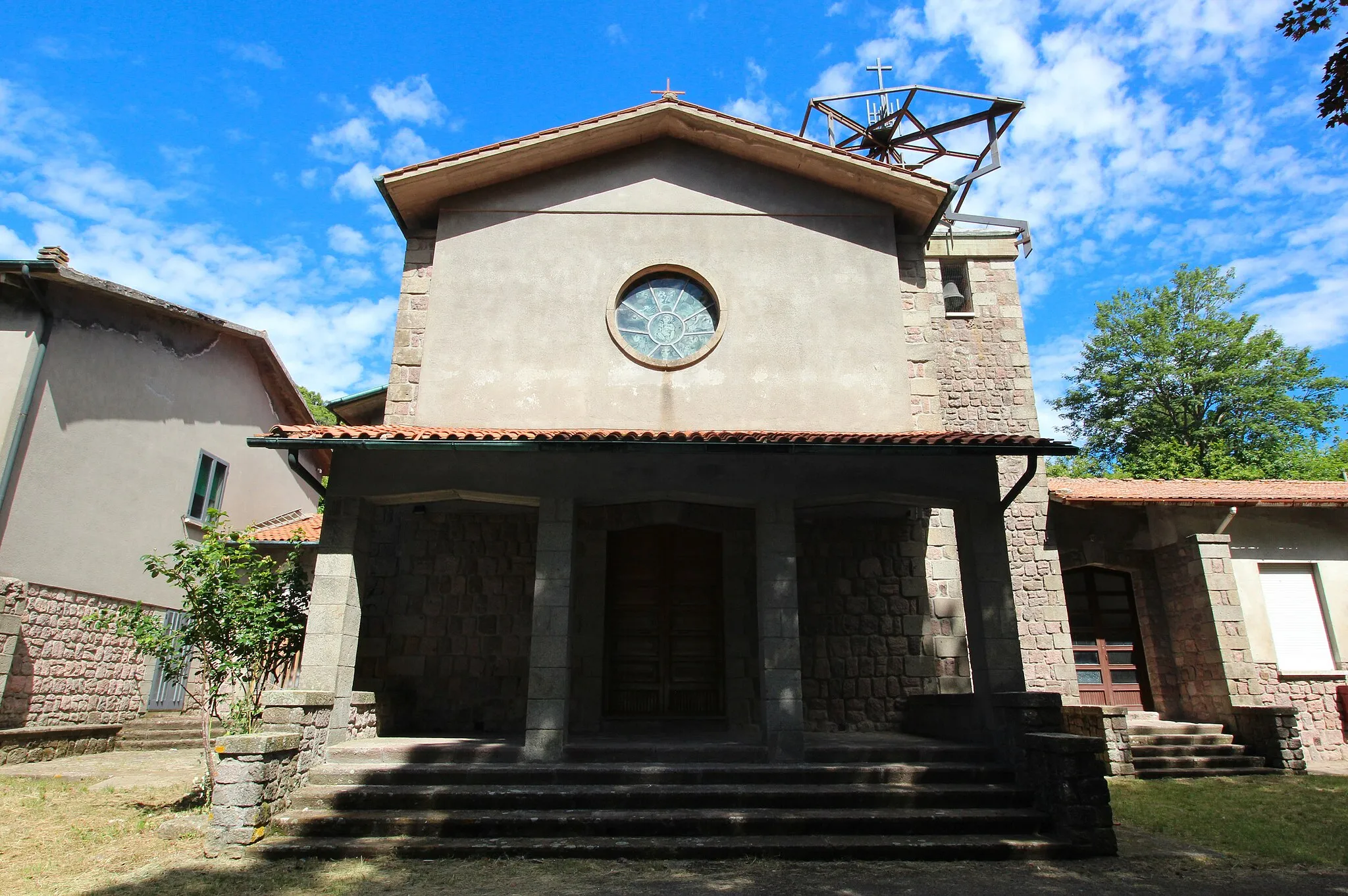 Photo showing: Church Nostra Signora del Sacro Cuore, Bagnore, Santa Fiora, Province of Grosseto, Tuscany, Italy