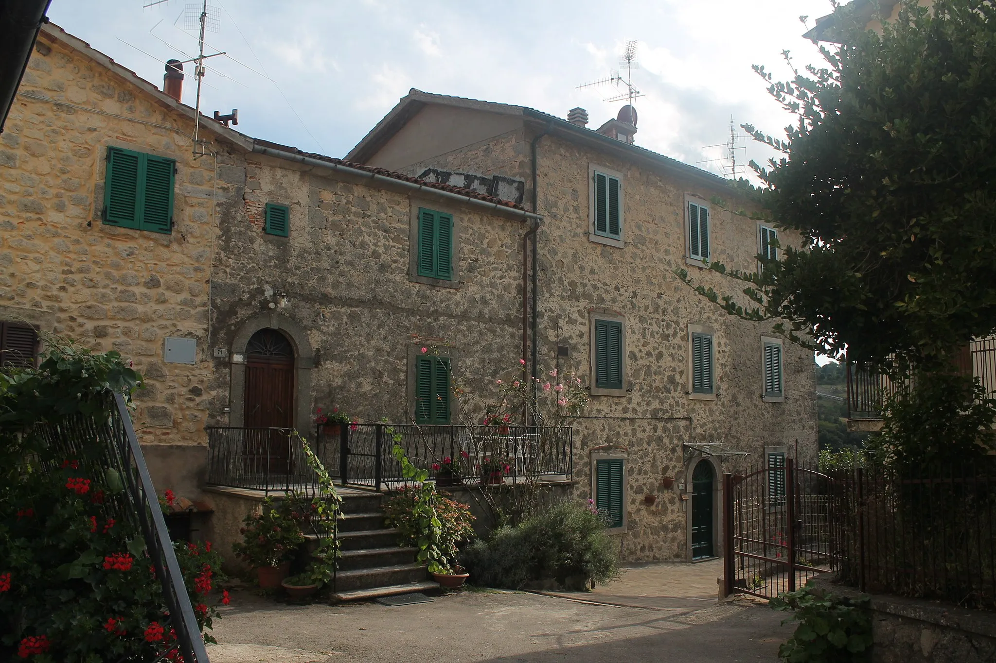 Photo showing: The old centre of Bagnore, Grosseto, Tuscany.