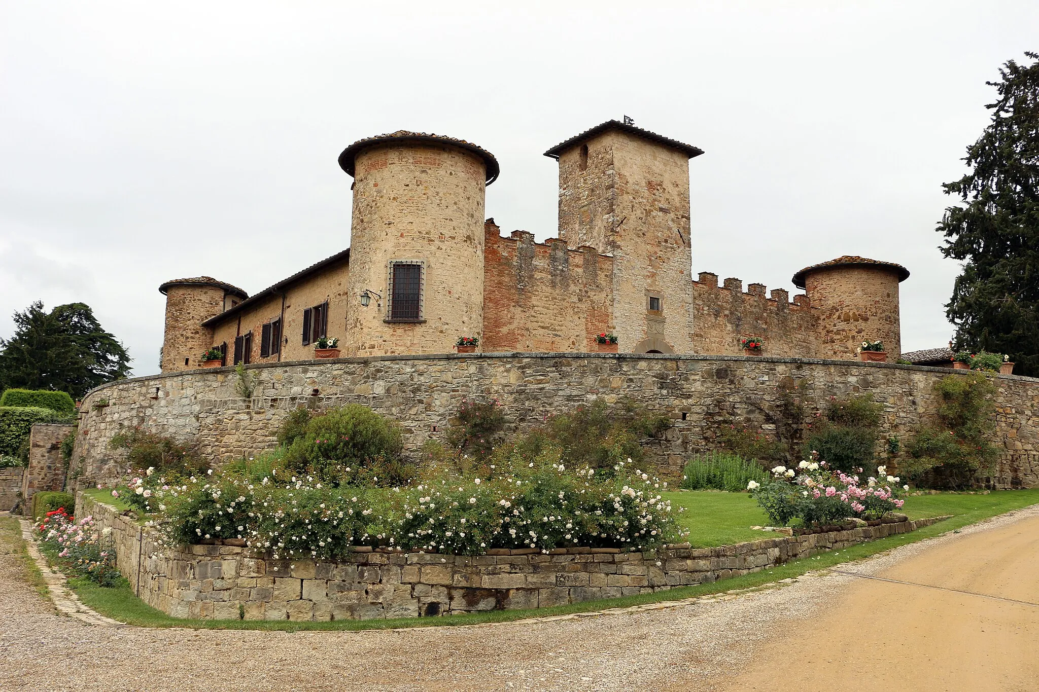 Photo showing: Castello di Gabbiano