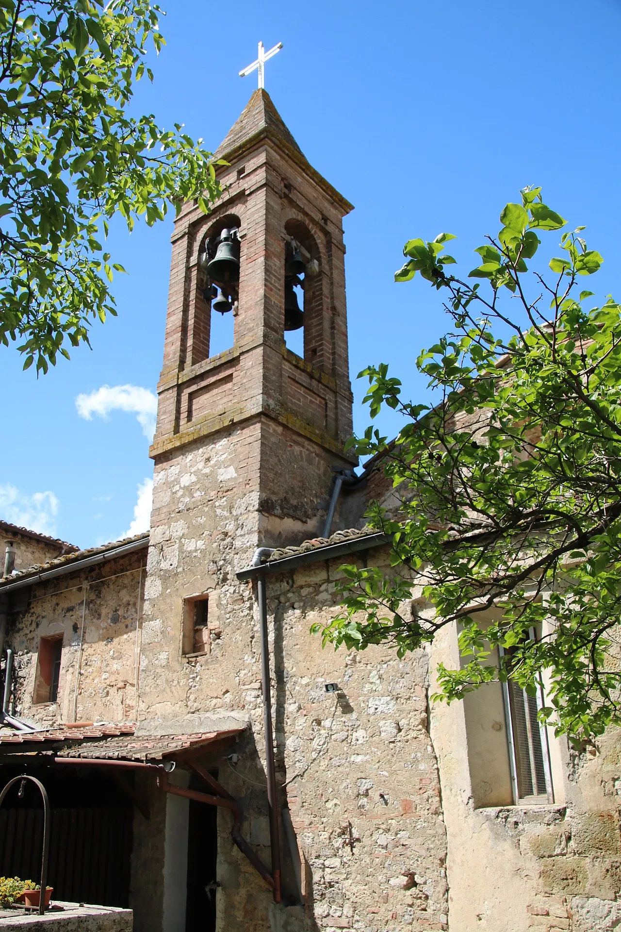 Photo showing: Chiesa dei Santi Jacopo e Filippo (Quartaia)