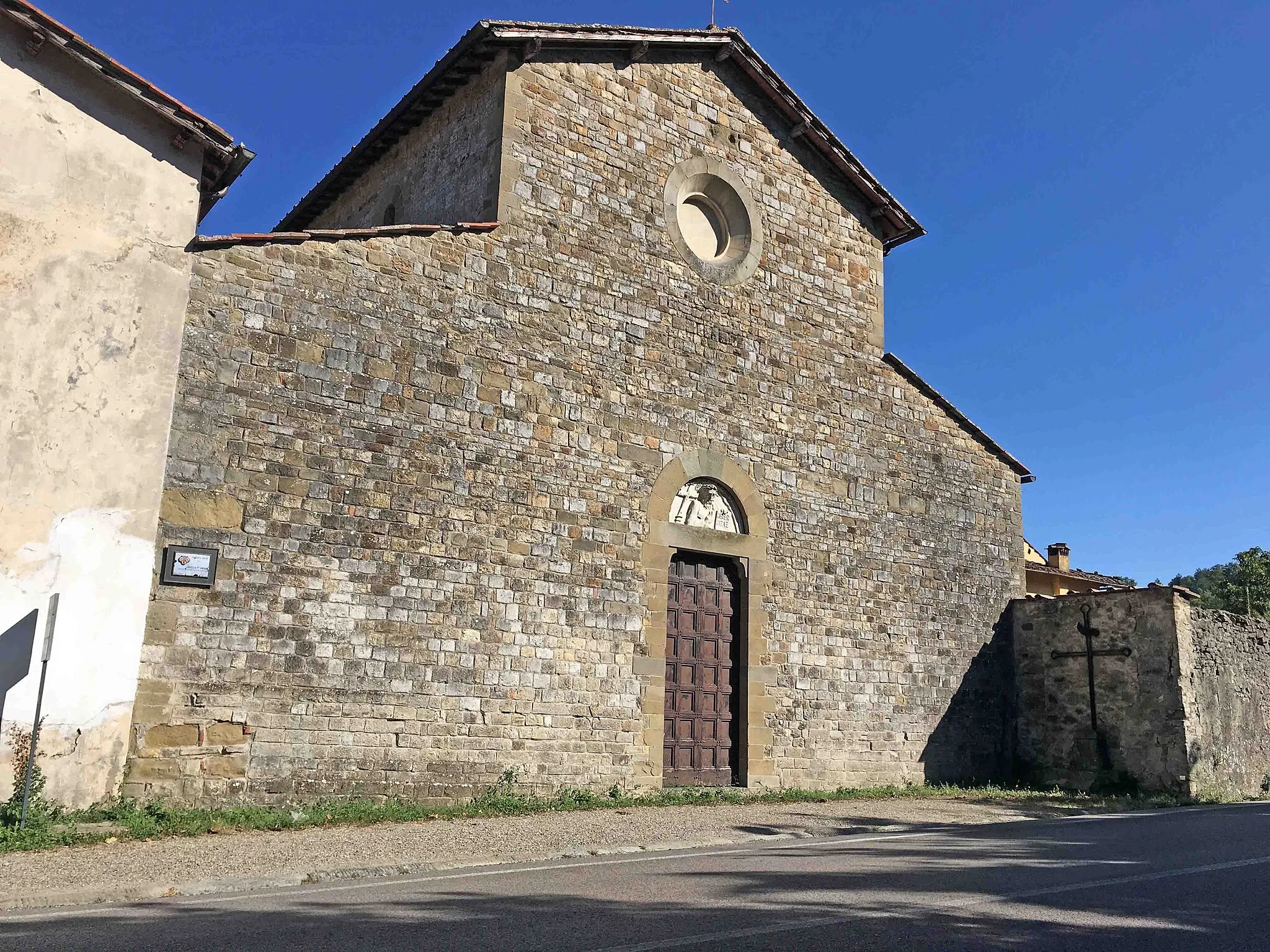 Photo showing: Facciata della pieve di Santa Felicita a Faltona (Borgo San Lorenzo)