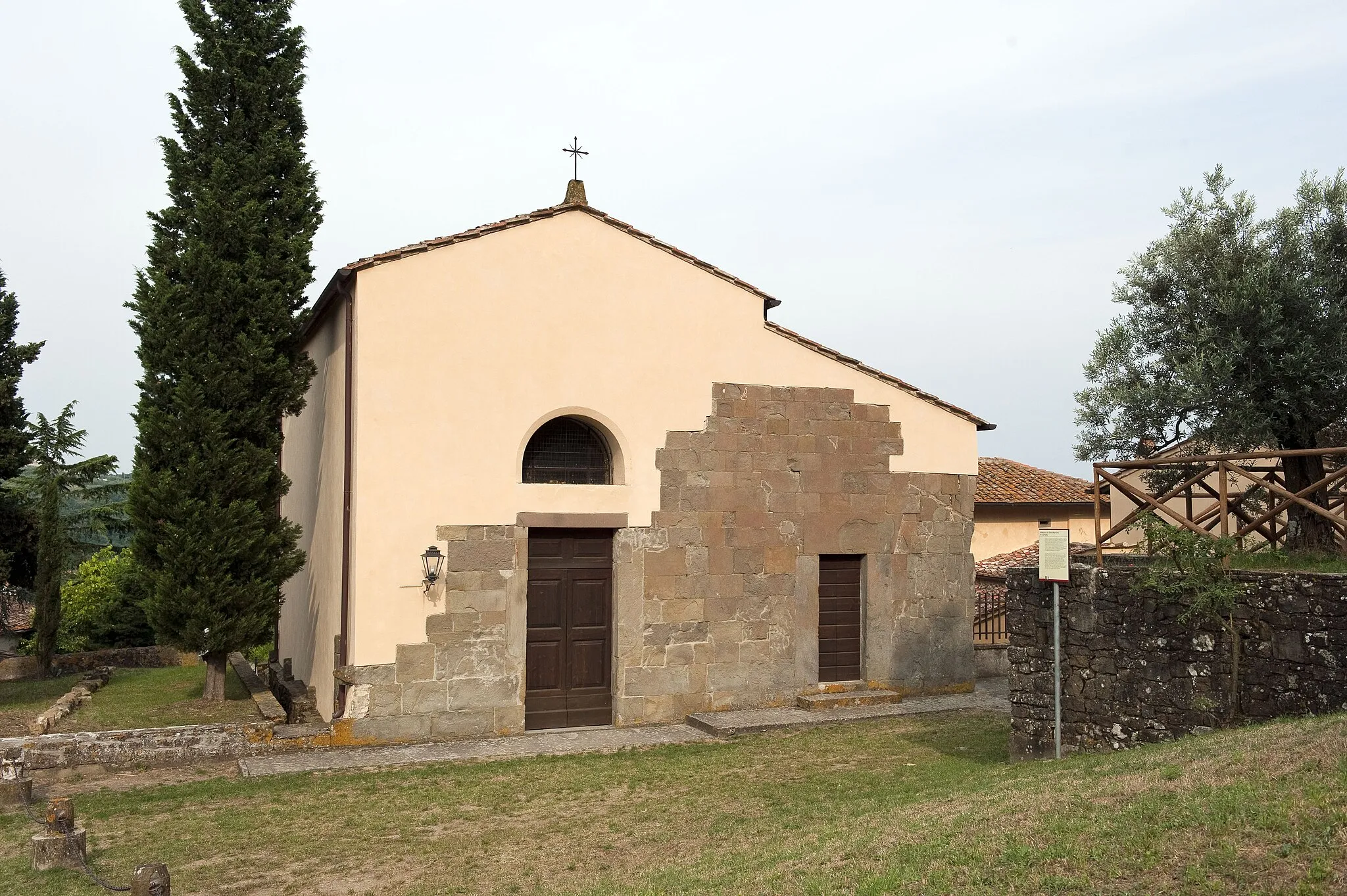 Photo showing: Facciata dell'Abbazia di San Martino in Campo (Capraia e Limite)