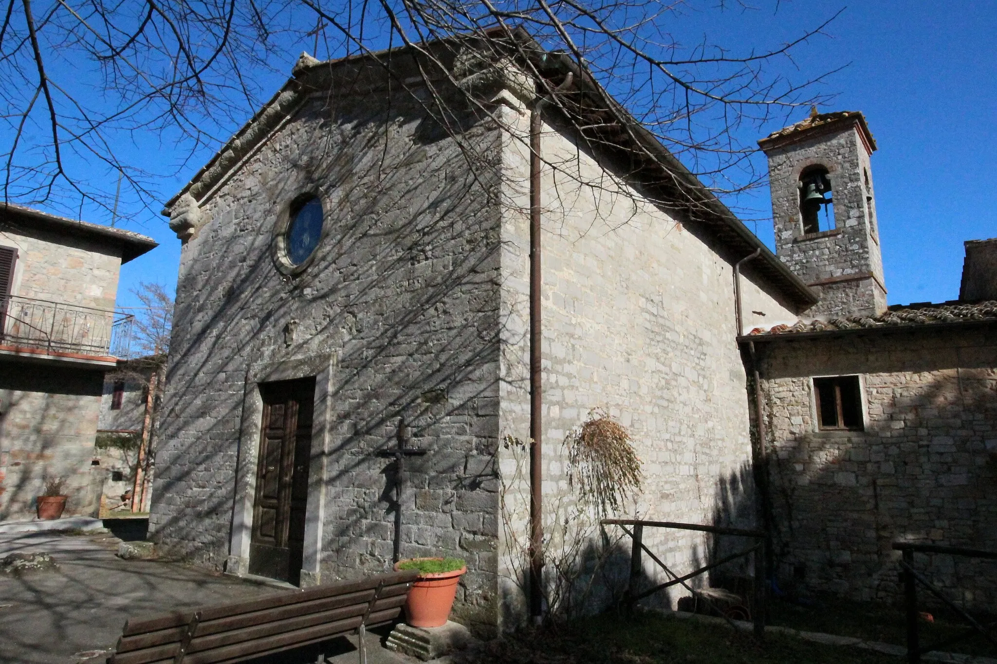 Photo showing: Church of San Pietro a Montemuro, Badia a Montemuro, hamlet of Radda in Chianti, Province of Siena, Tuscany, Italy