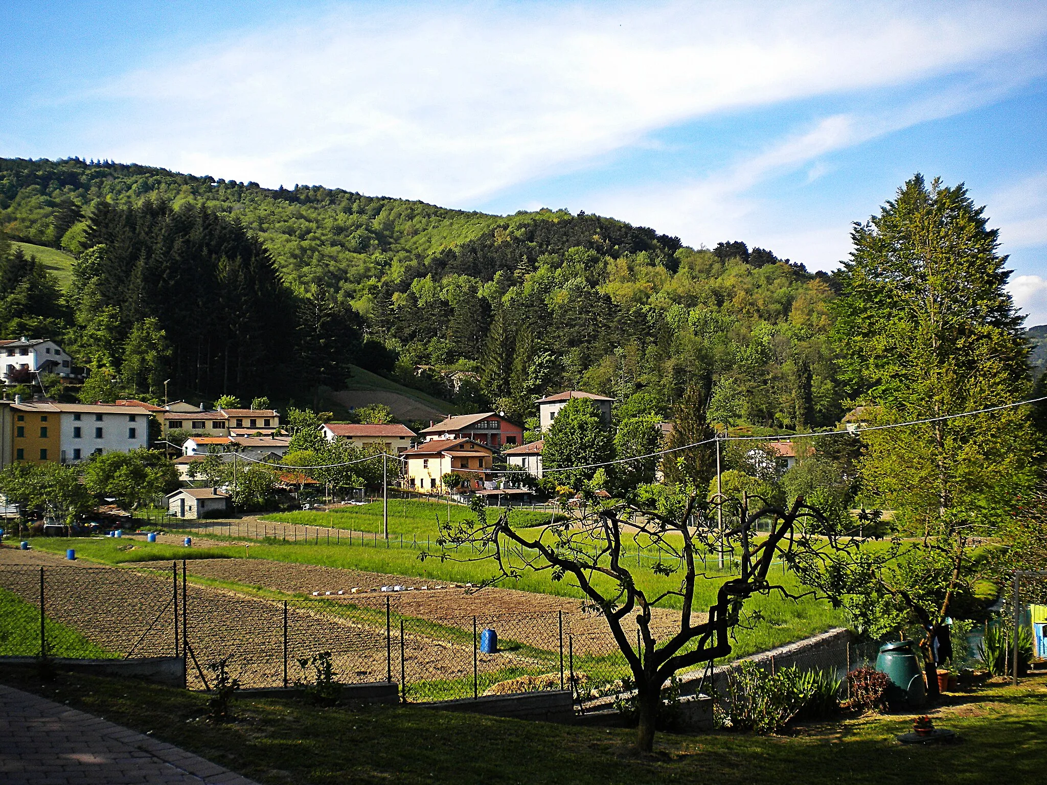 Photo showing: Montepiano