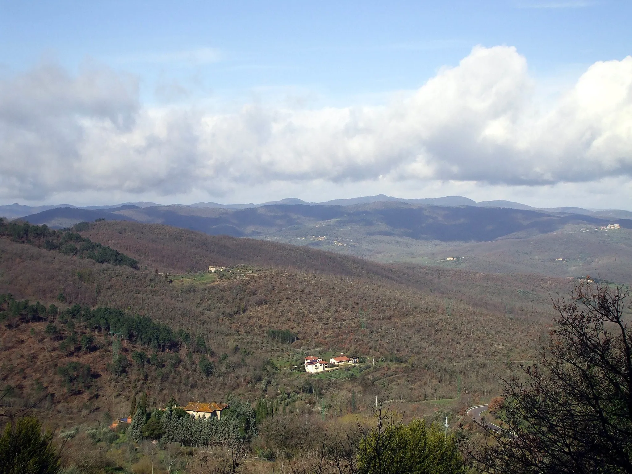 Photo showing: Bucine La valdambra ed i monti del Chianti