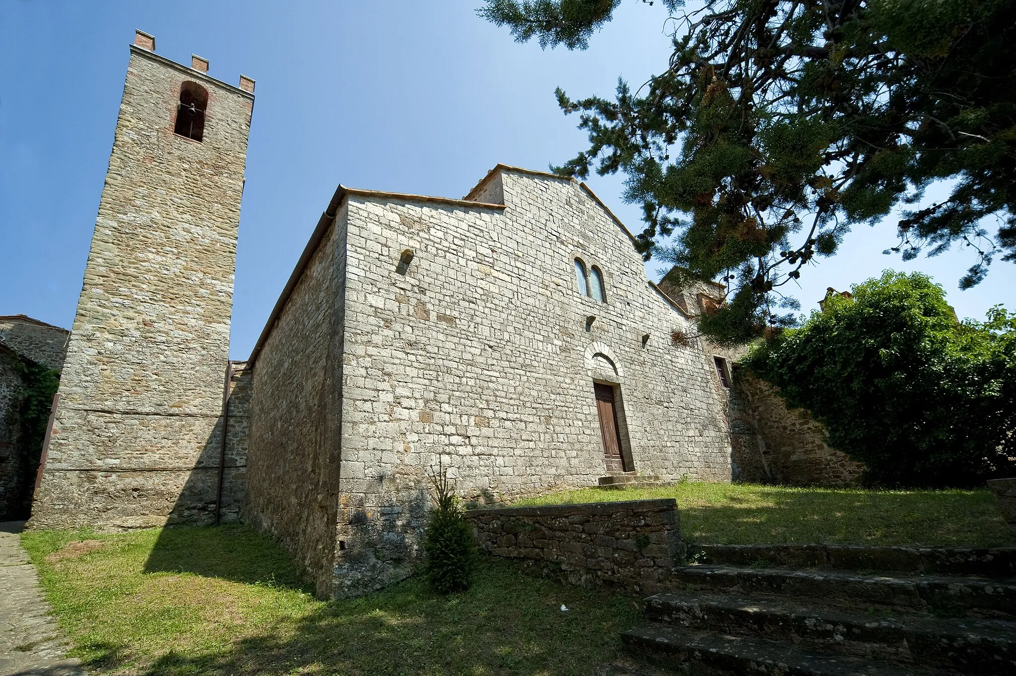 Photo showing: Facciata della pieve di San Vincenti (Gaiole in Chianti)